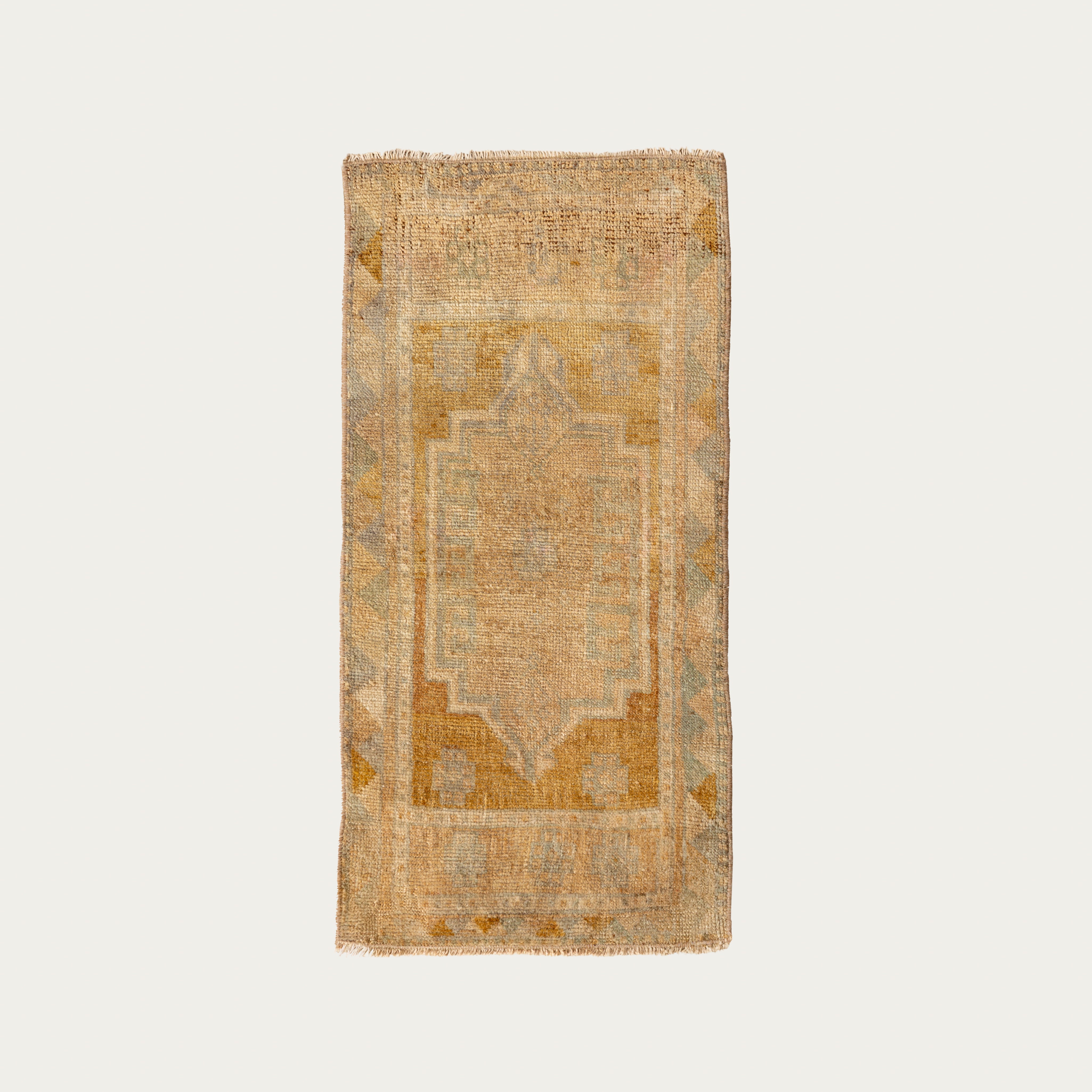 Mary’s Moment Carpet - 2'11" x 1'5"