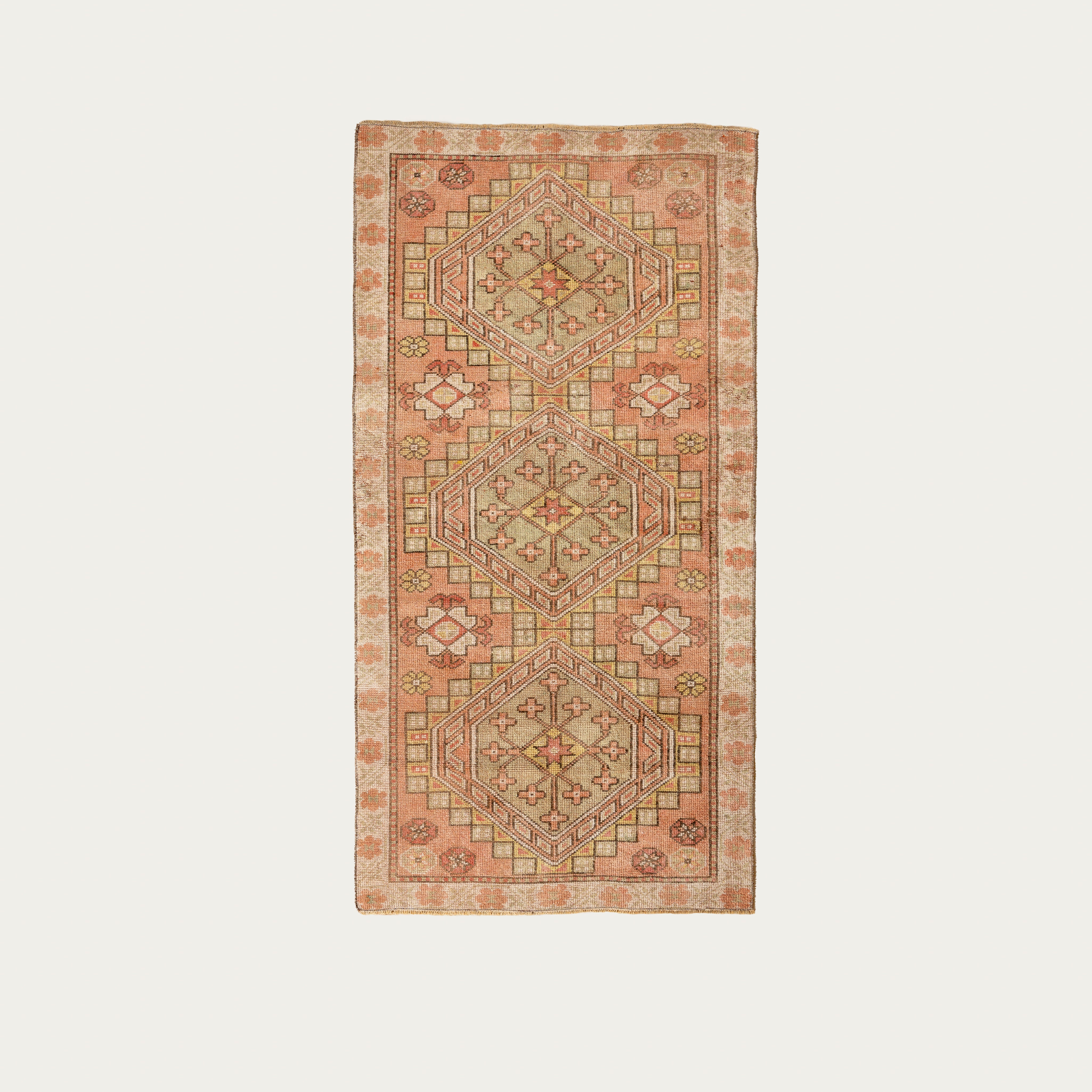 Strawberry Shortcake Carpet 3’3” x 6’4”