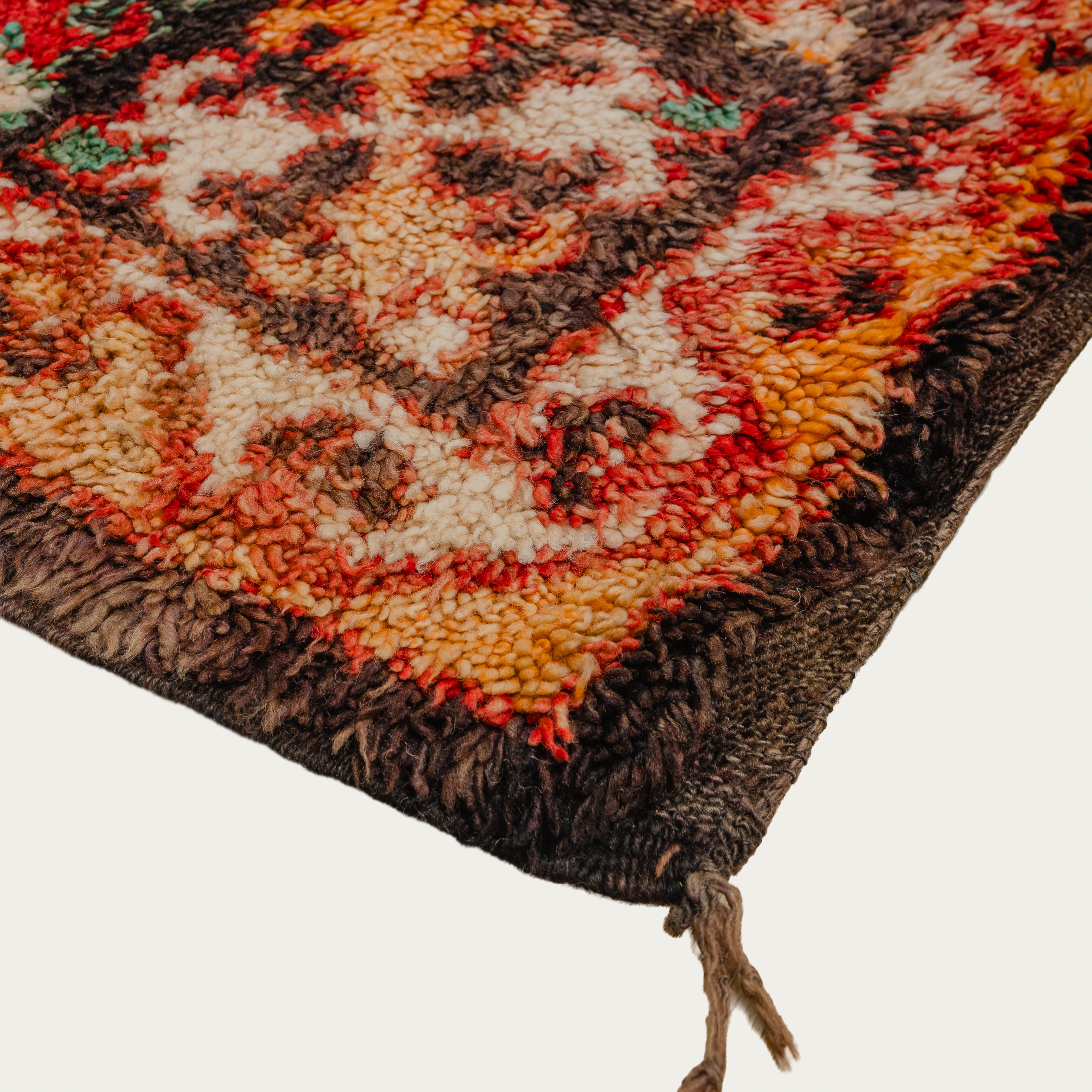 Jumping Fire Carpet 10' x 6'