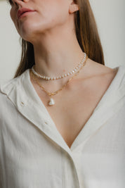 Pearly Paperclip Necklace