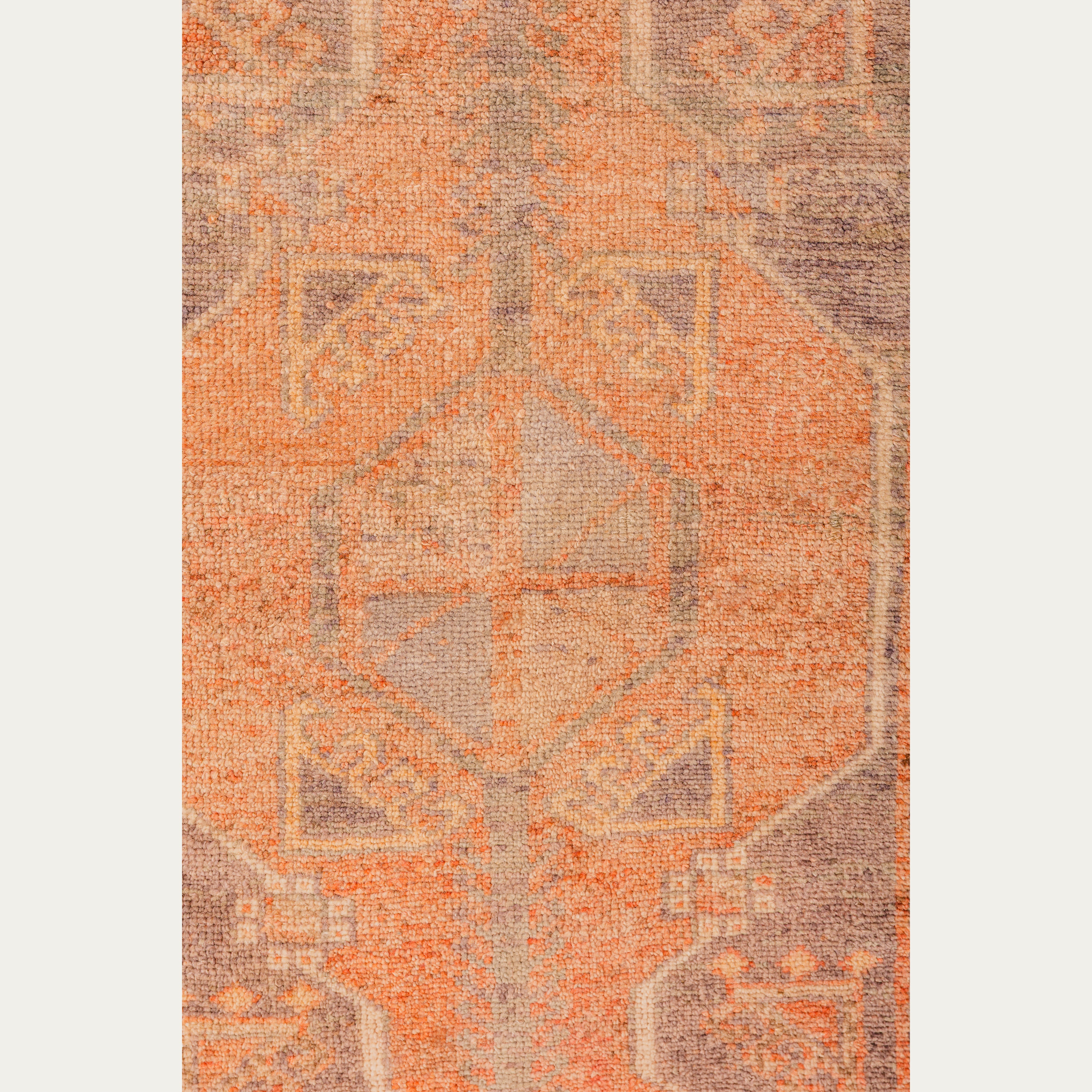 Toby Carpet 1'7" x 3'1"