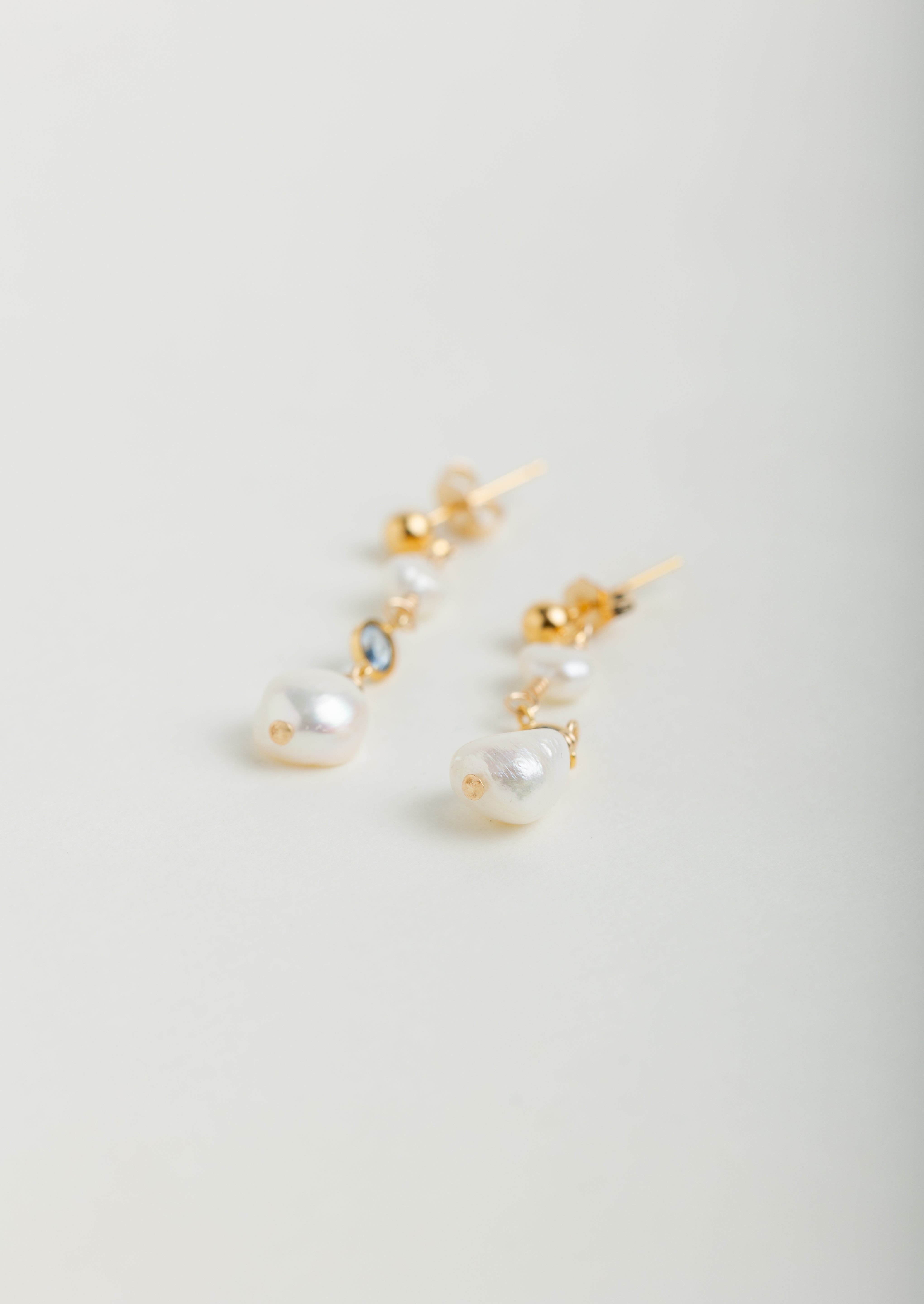 Claire Pearl + Sapphire Earring