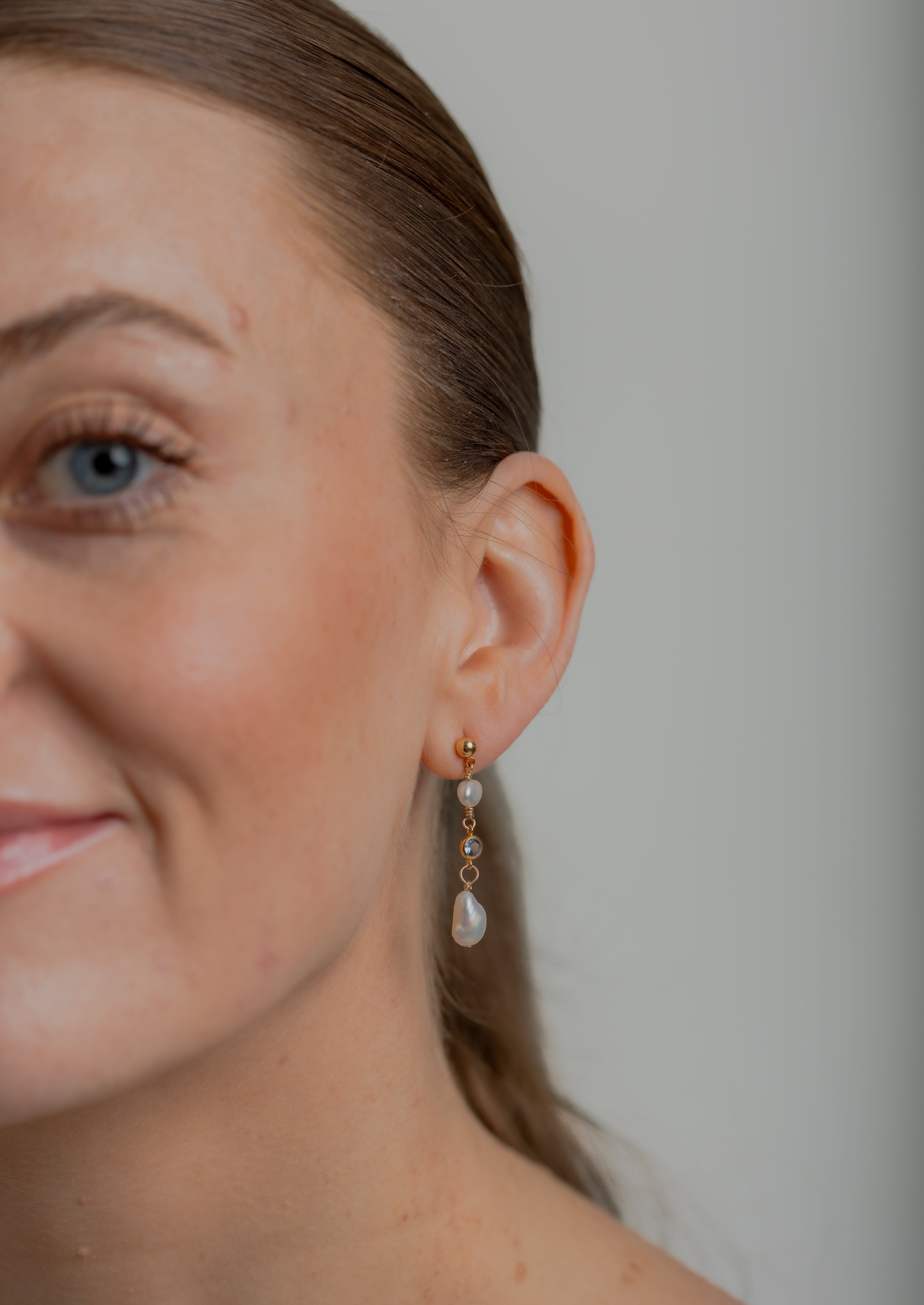 Claire Pearl + Sapphire Earring