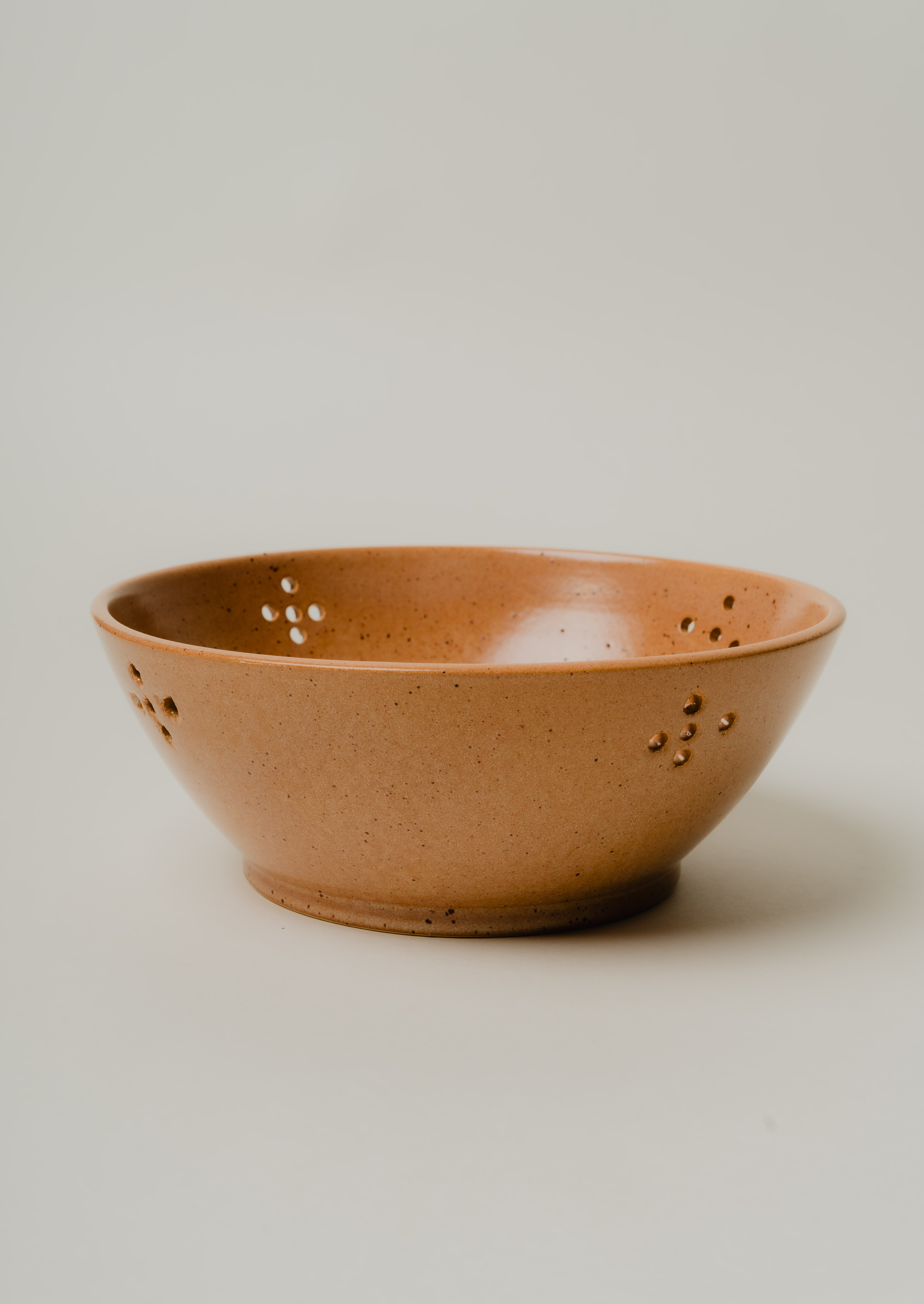 Zion Colander