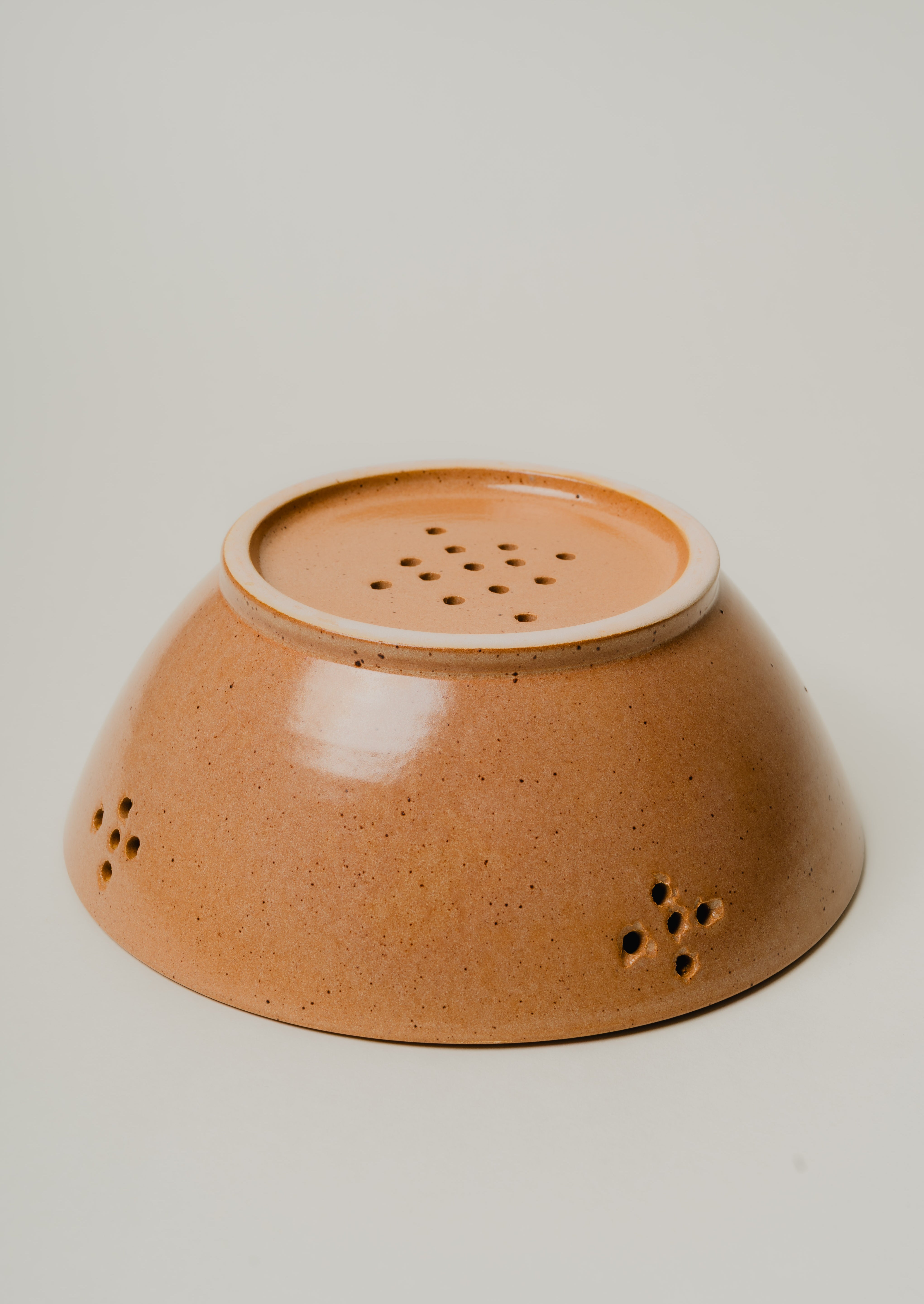 Zion Colander