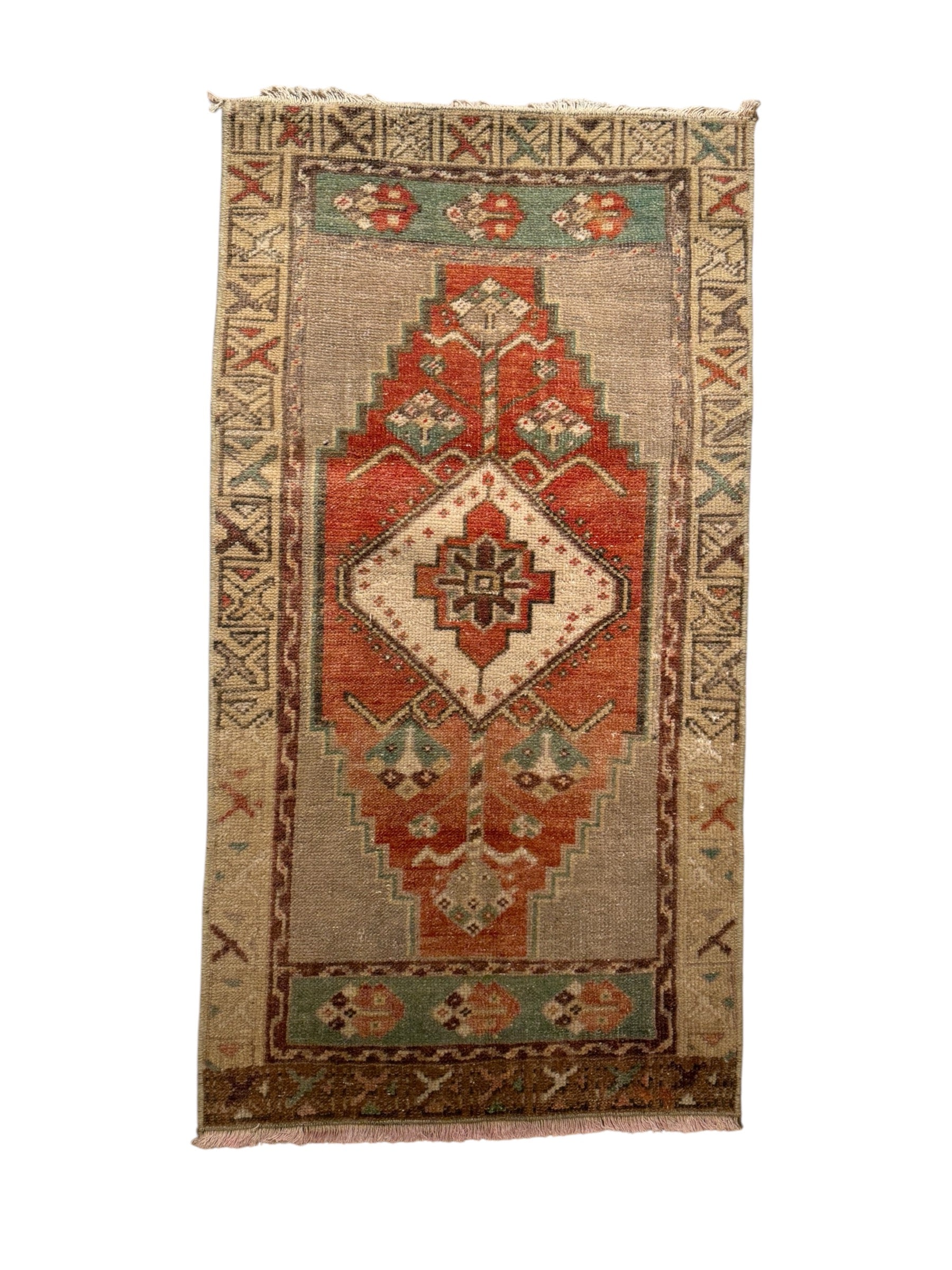 Powder Ridge Carpet 3'5" x 1'10"