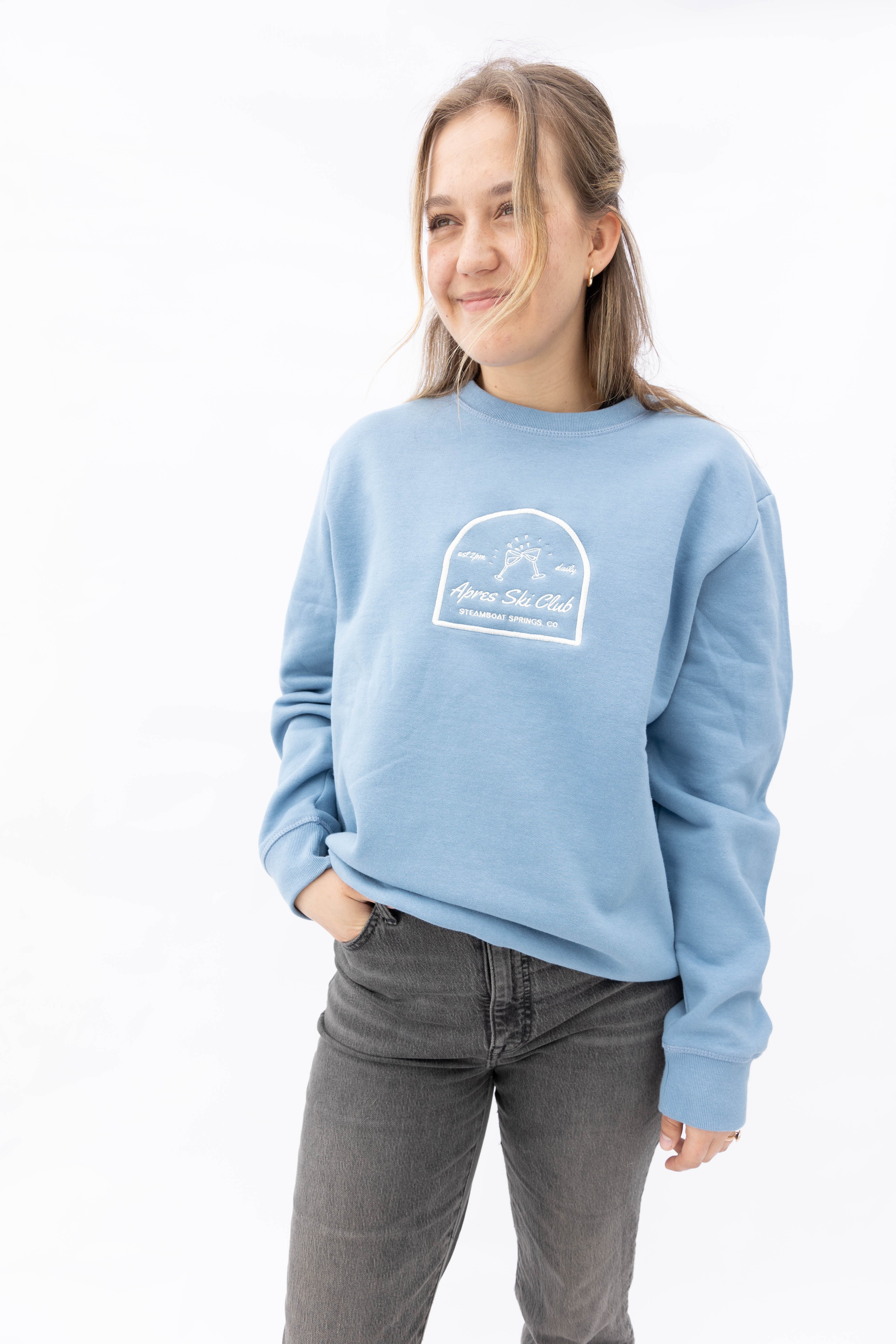 Apres Ski Club Crewneck