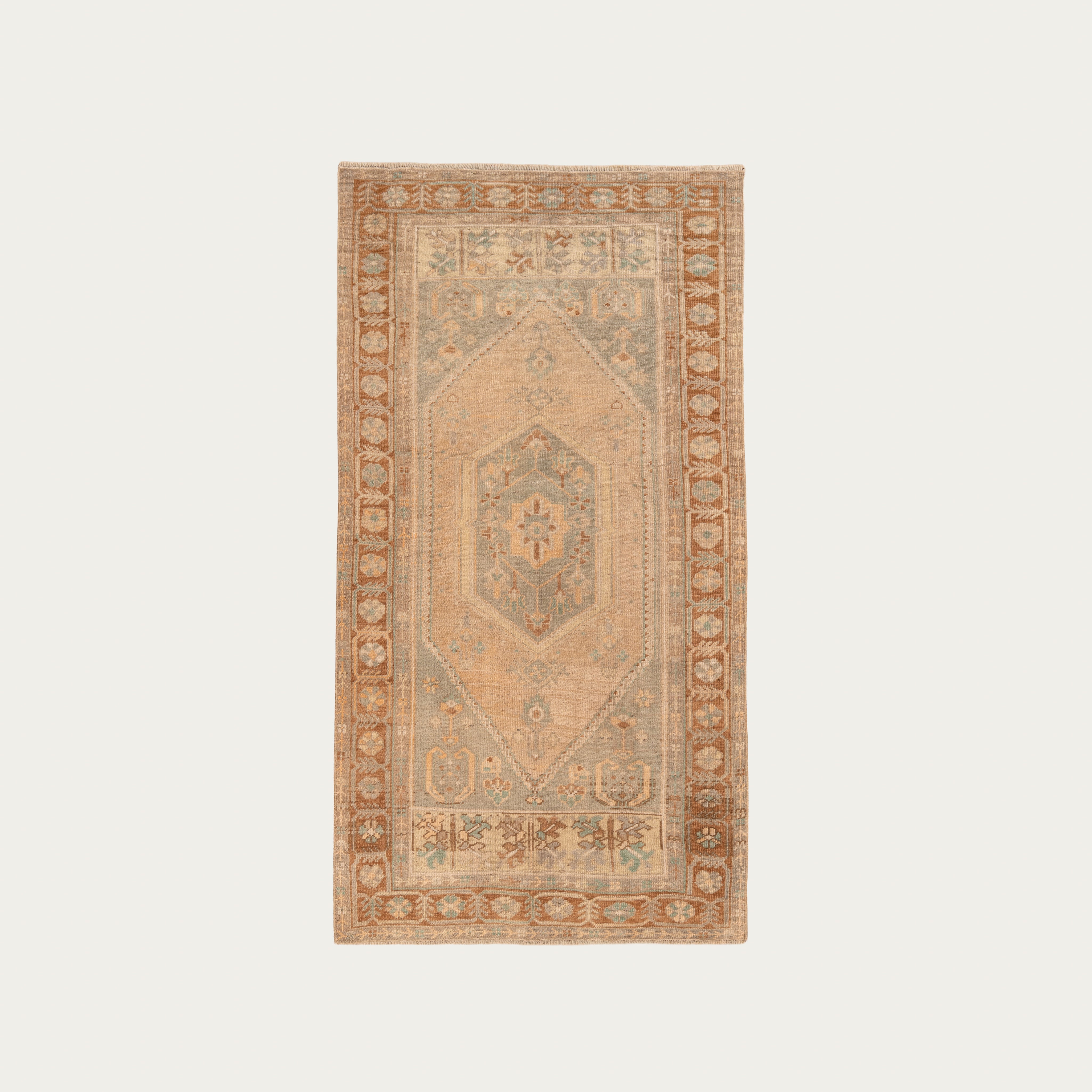 Little Lady Carpet 3'1" x 5'11"