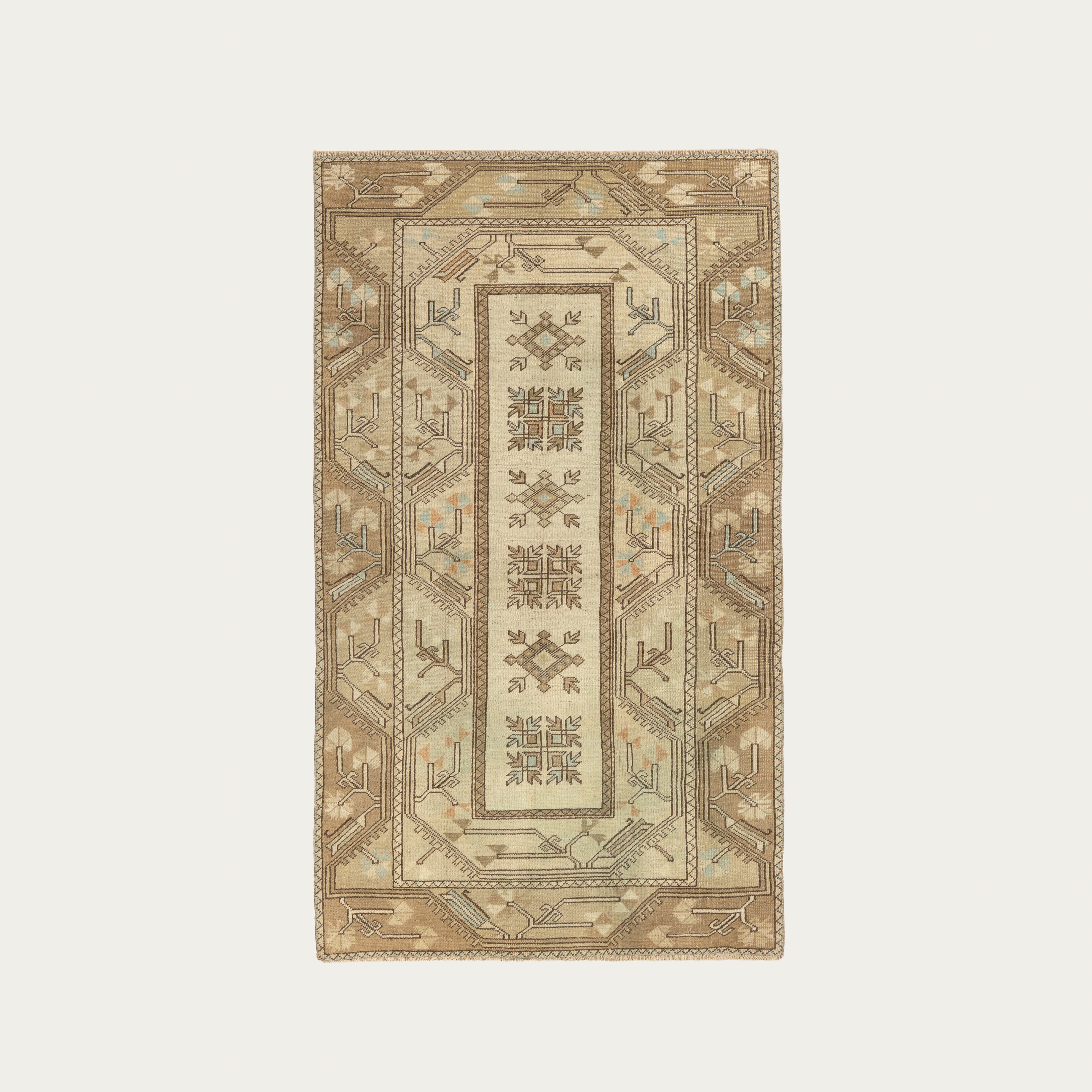 Jones Landing Carpet 3'8" x 6'5"