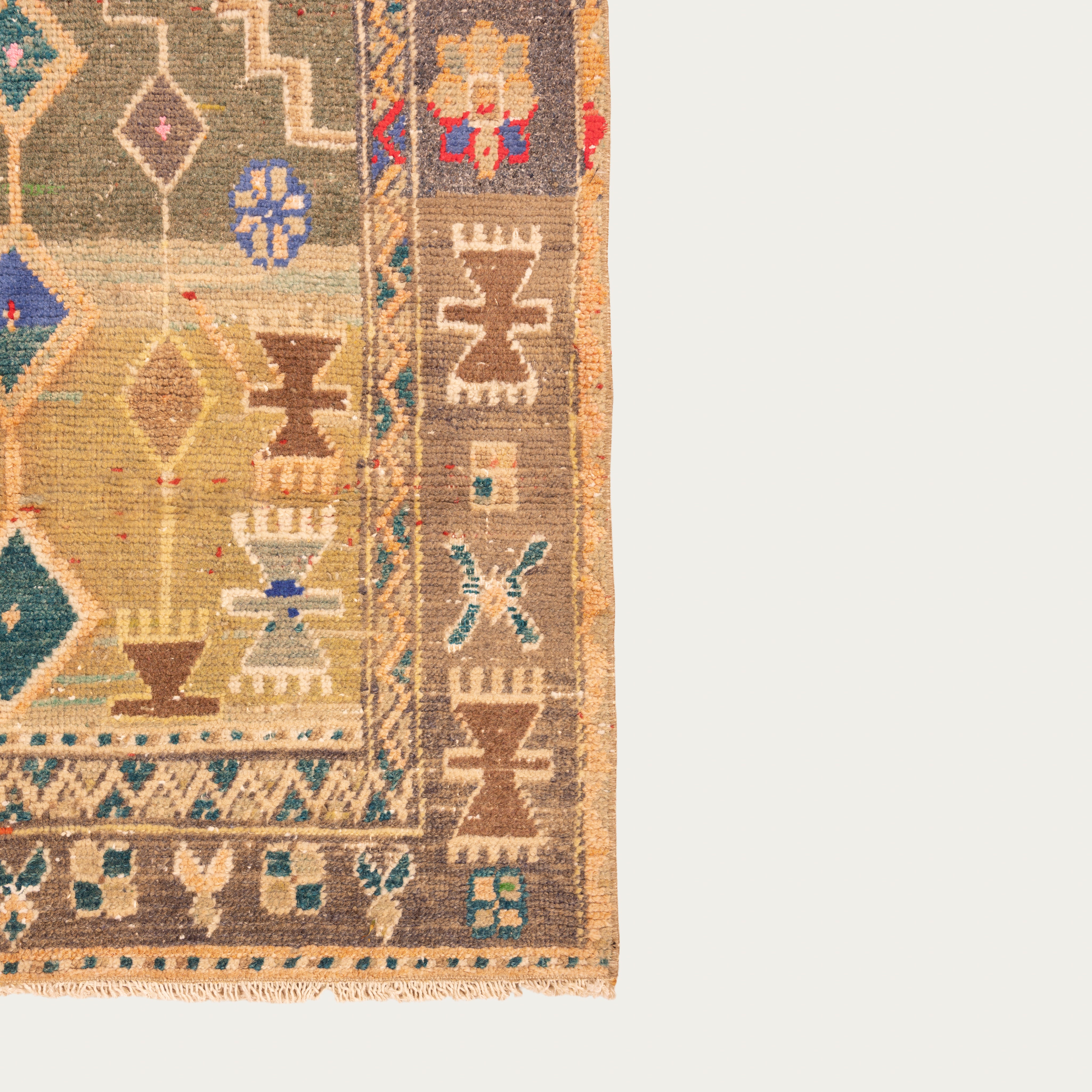 Sounds Fun Carpet 2'8" x 3'7"
