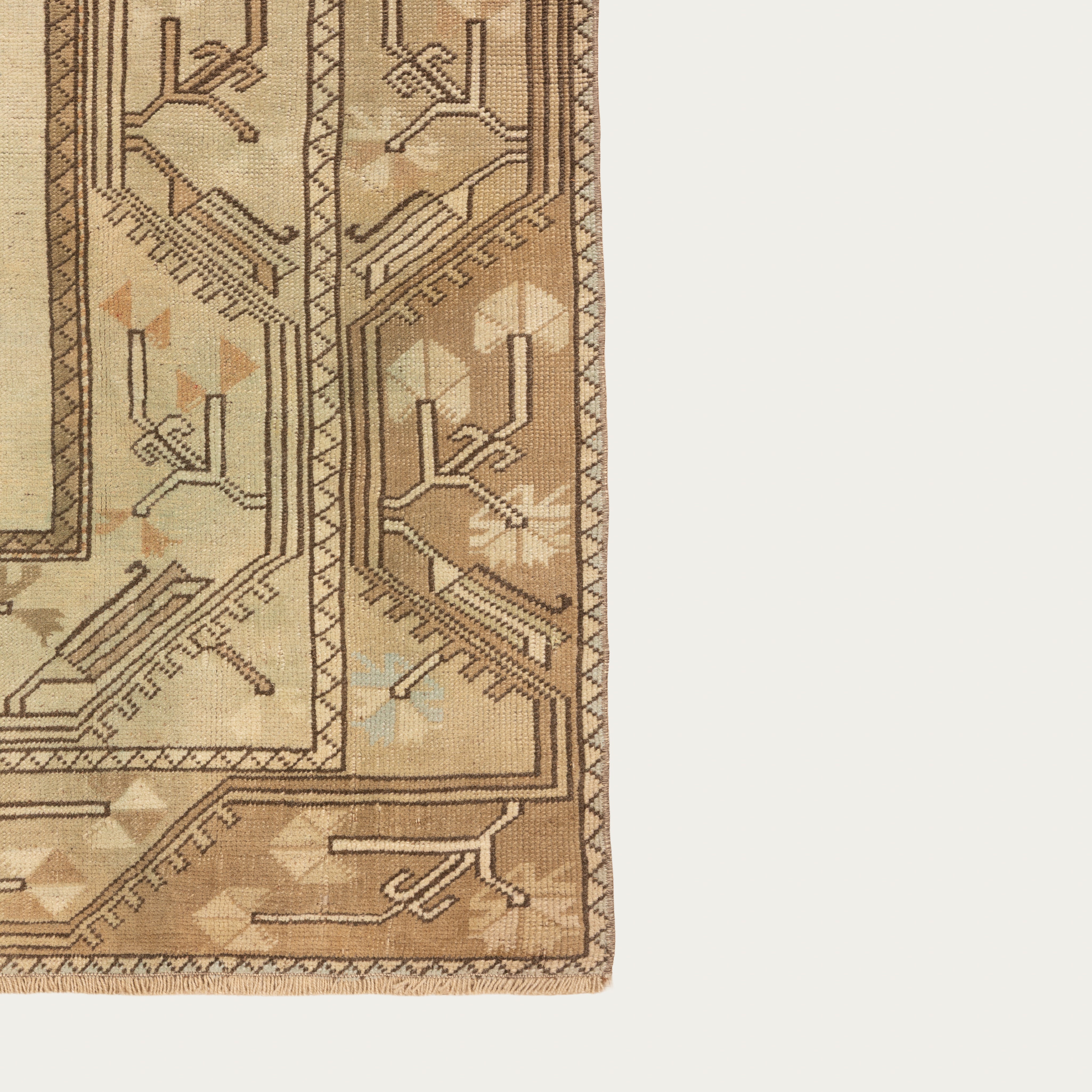 Jones Landing Carpet 3'8" x 6'5"