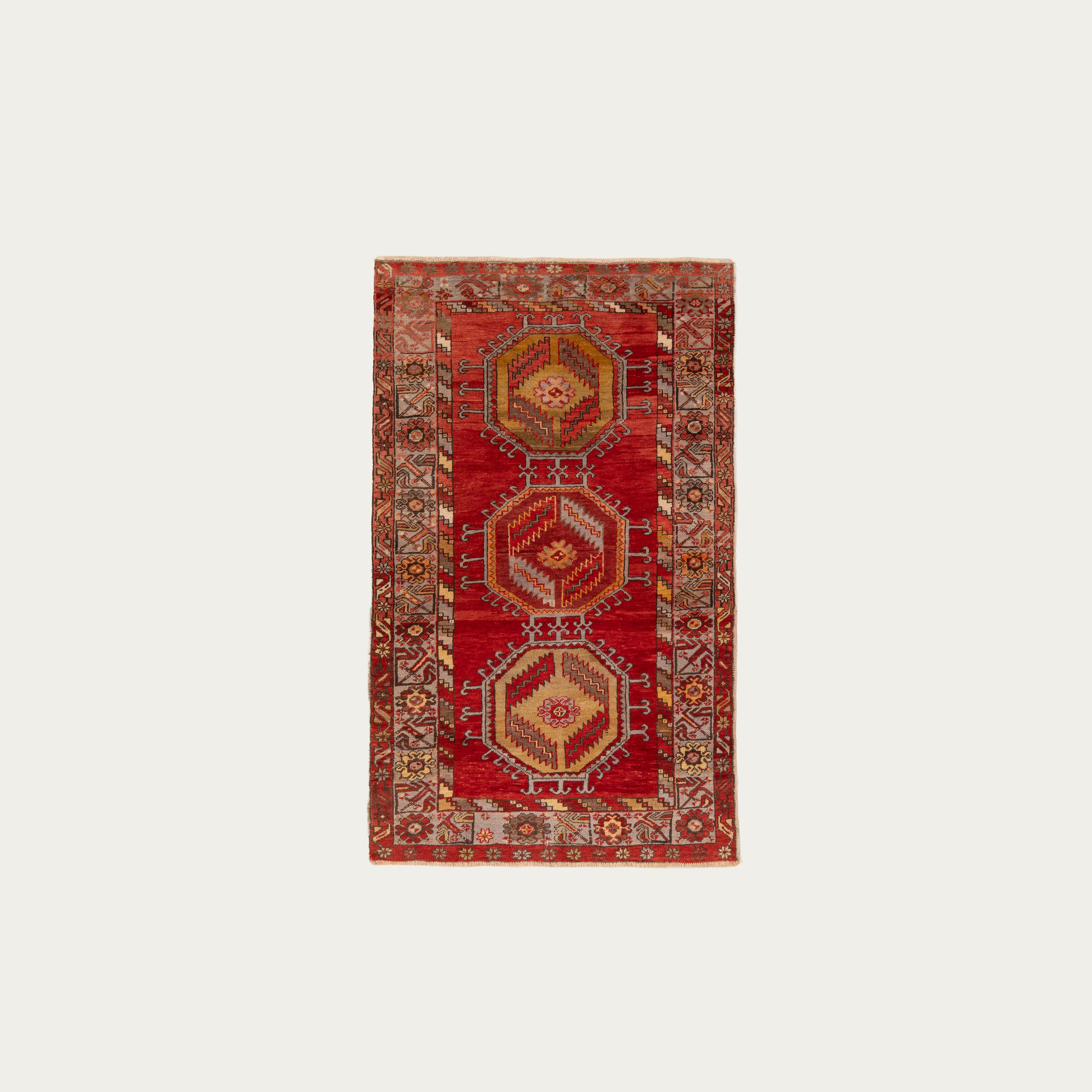 Golden Girl Carpet 3'9" x 6'