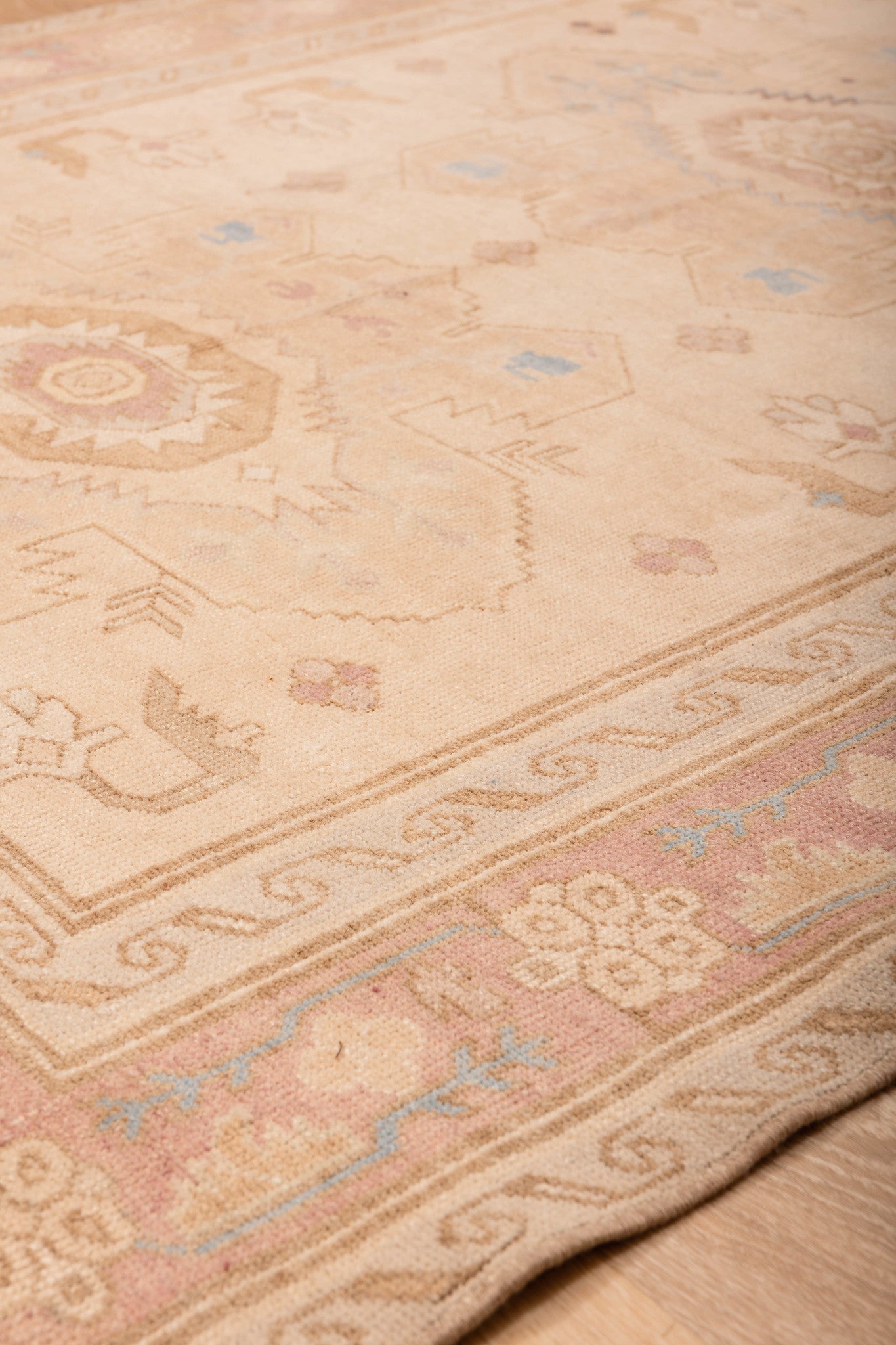 Daydreamer Carpet 4'5" x 7'4"