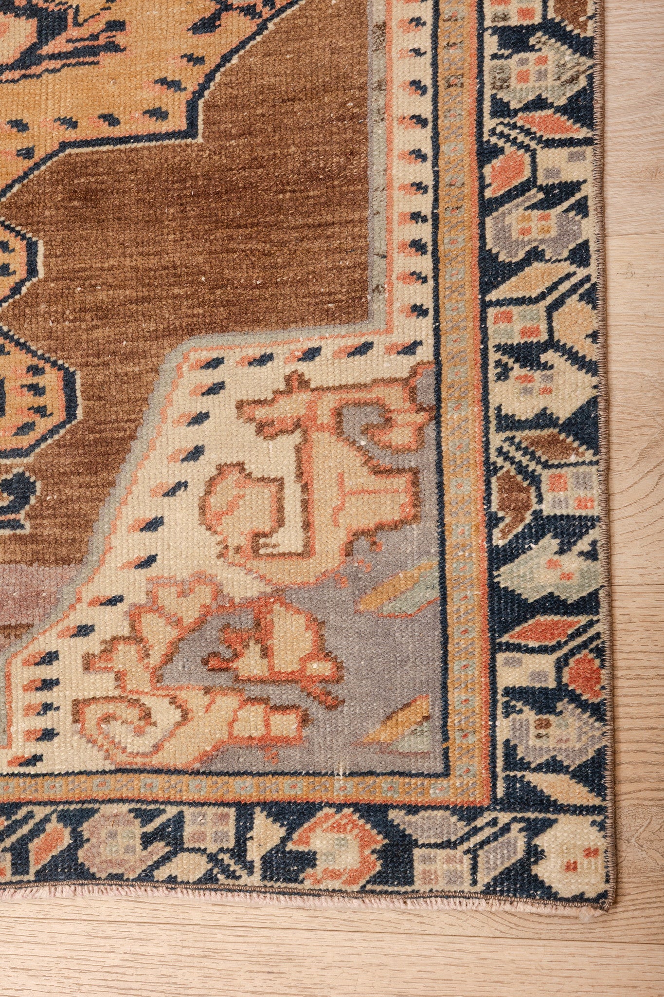 Wallaby Way Carpet 3'4" x 5'7"