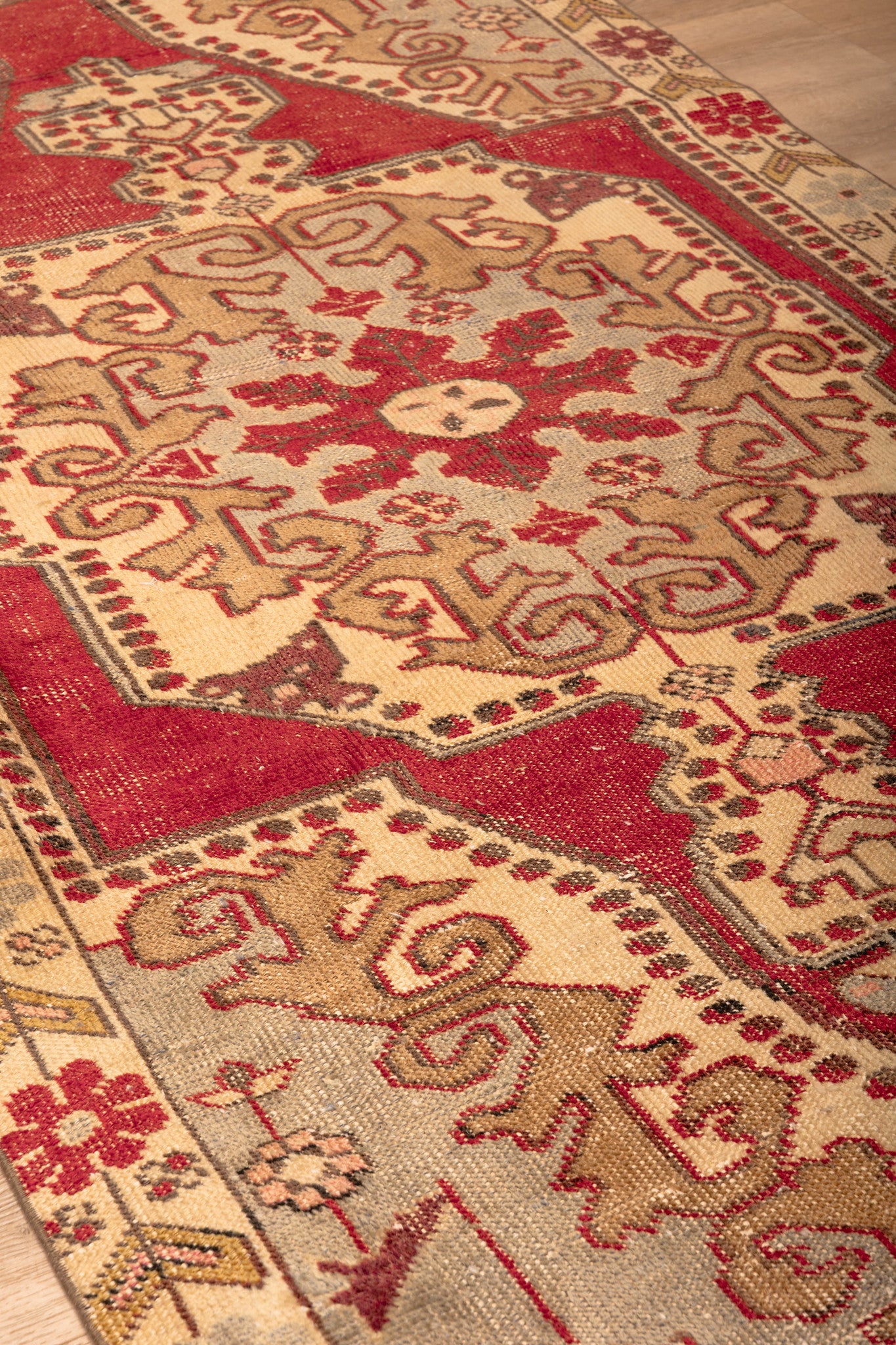 Marry Me Red Carpet 3'8" x 7'3"