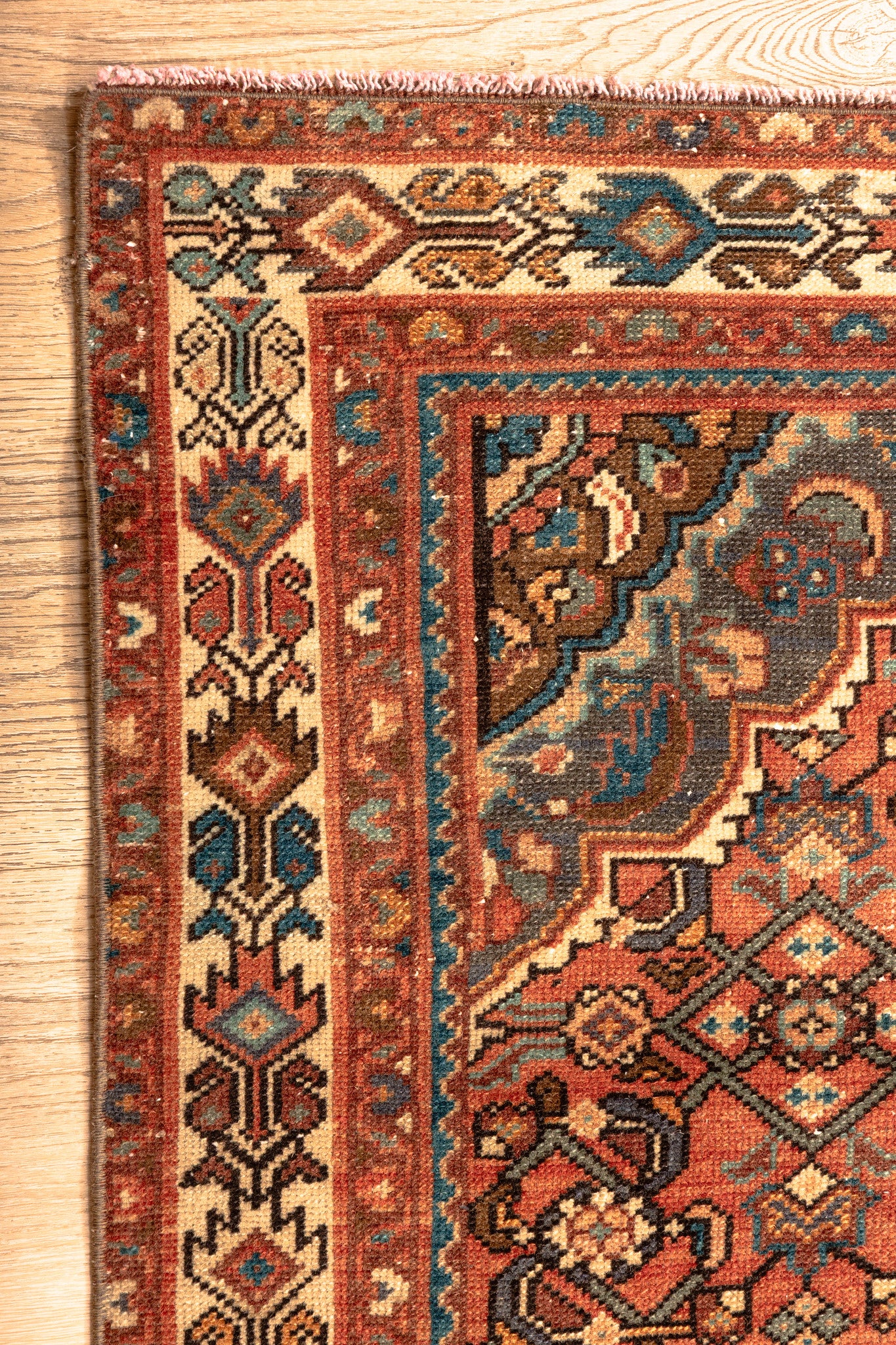Vivid Dream Carpet 4'2" x 7'5"