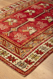 Follow Your Heart Carpet 6'1" x 4'3"
