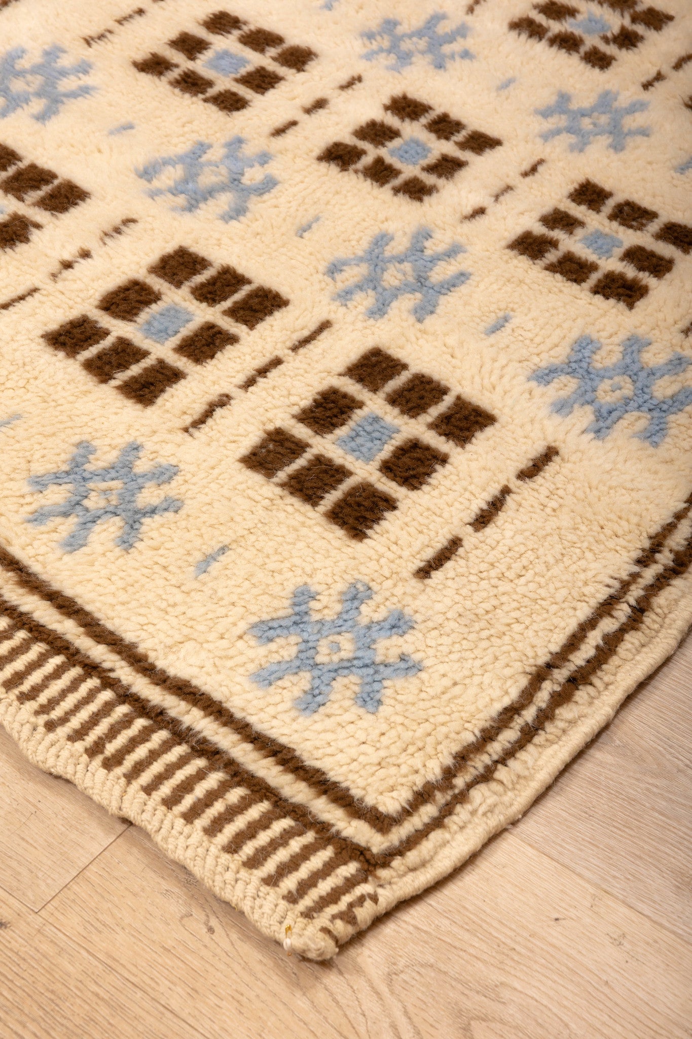 Flowers & Fields Carpet 3' x 5'