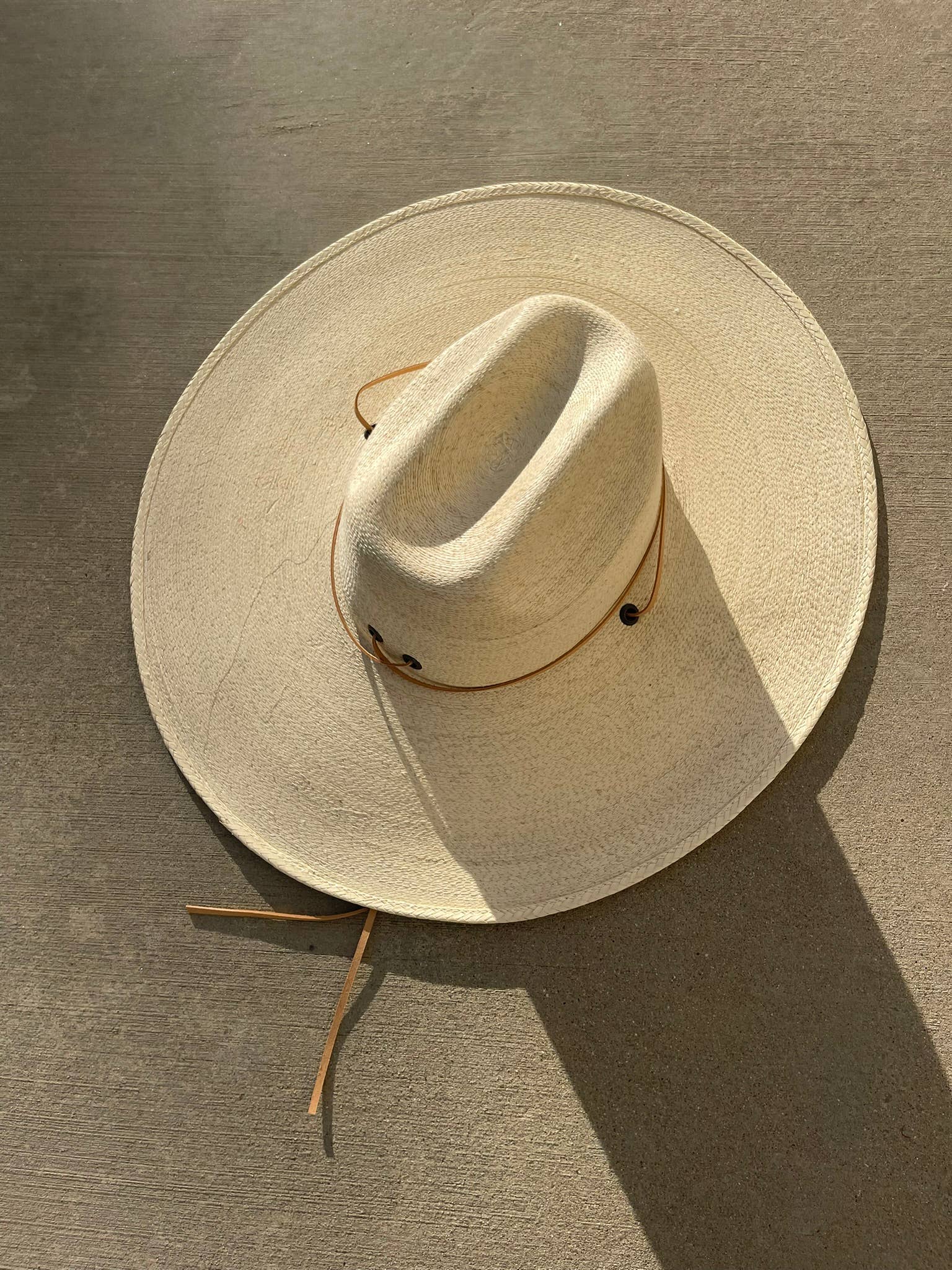 Cattleman Crown Oversized Hat