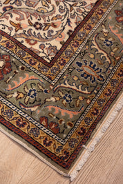Bountiful Bouquet Carpet 6'4" x 9'5"
