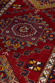 Crimson Olive Carpet 4'9" x 6'9"