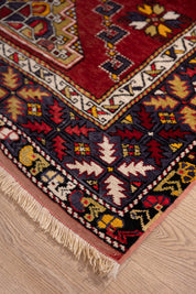 Crimson Olive Carpet 4'9" x 6'9"