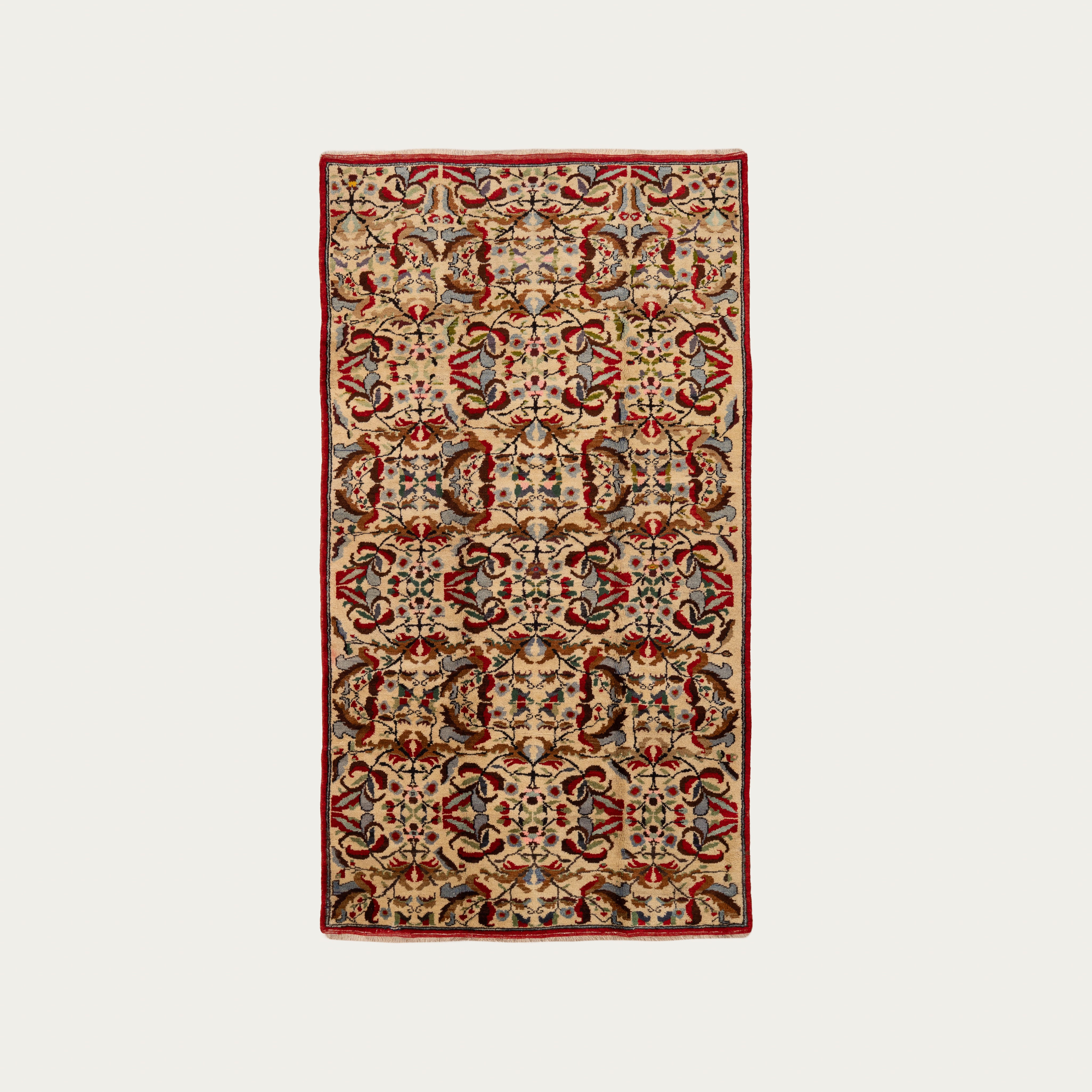 Ivory Bouquet Carpet 4'7" x 8'5"