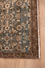 Noticing Runner 2'5" x 8'6"