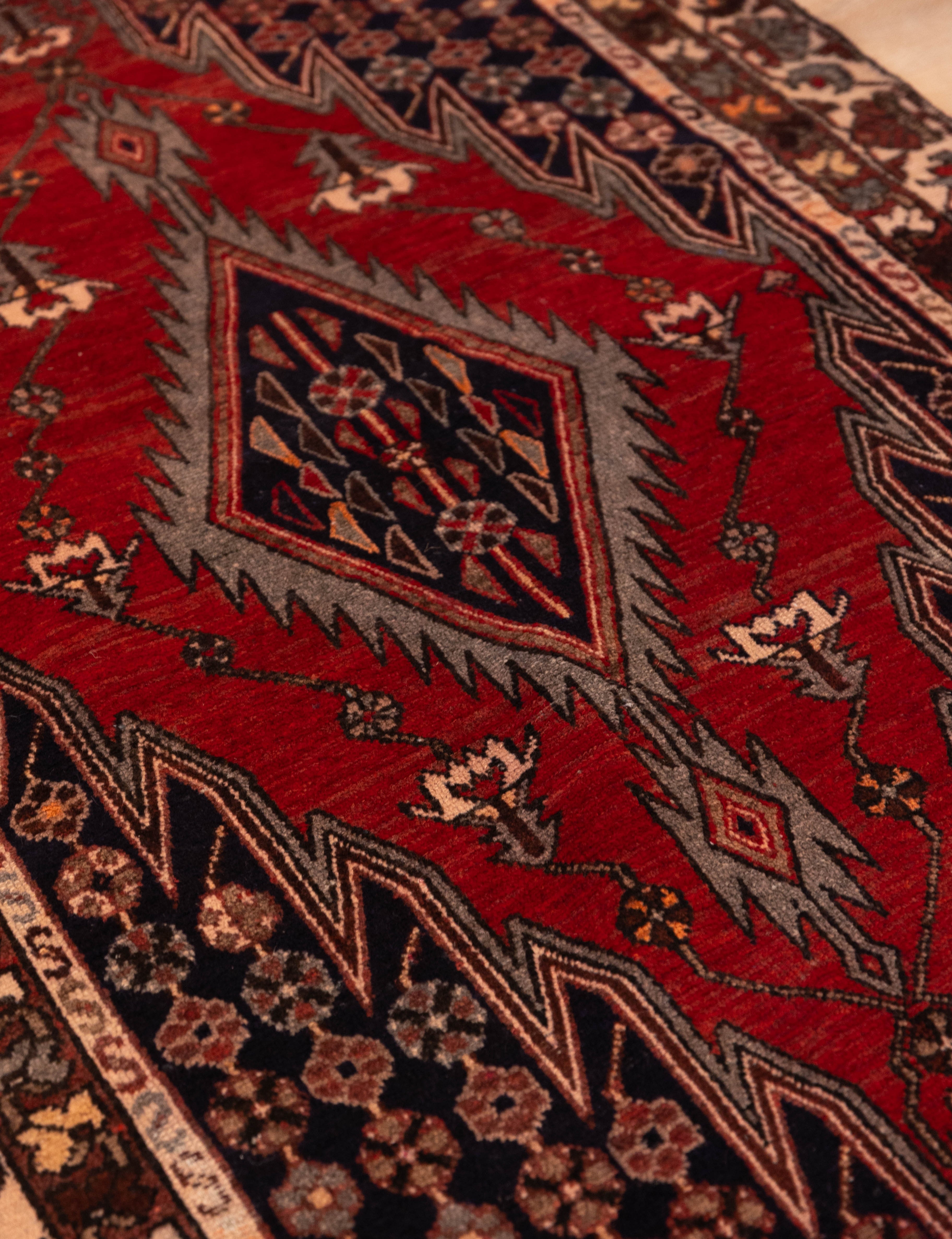 Red_Diamond_Carpet-2.jpg