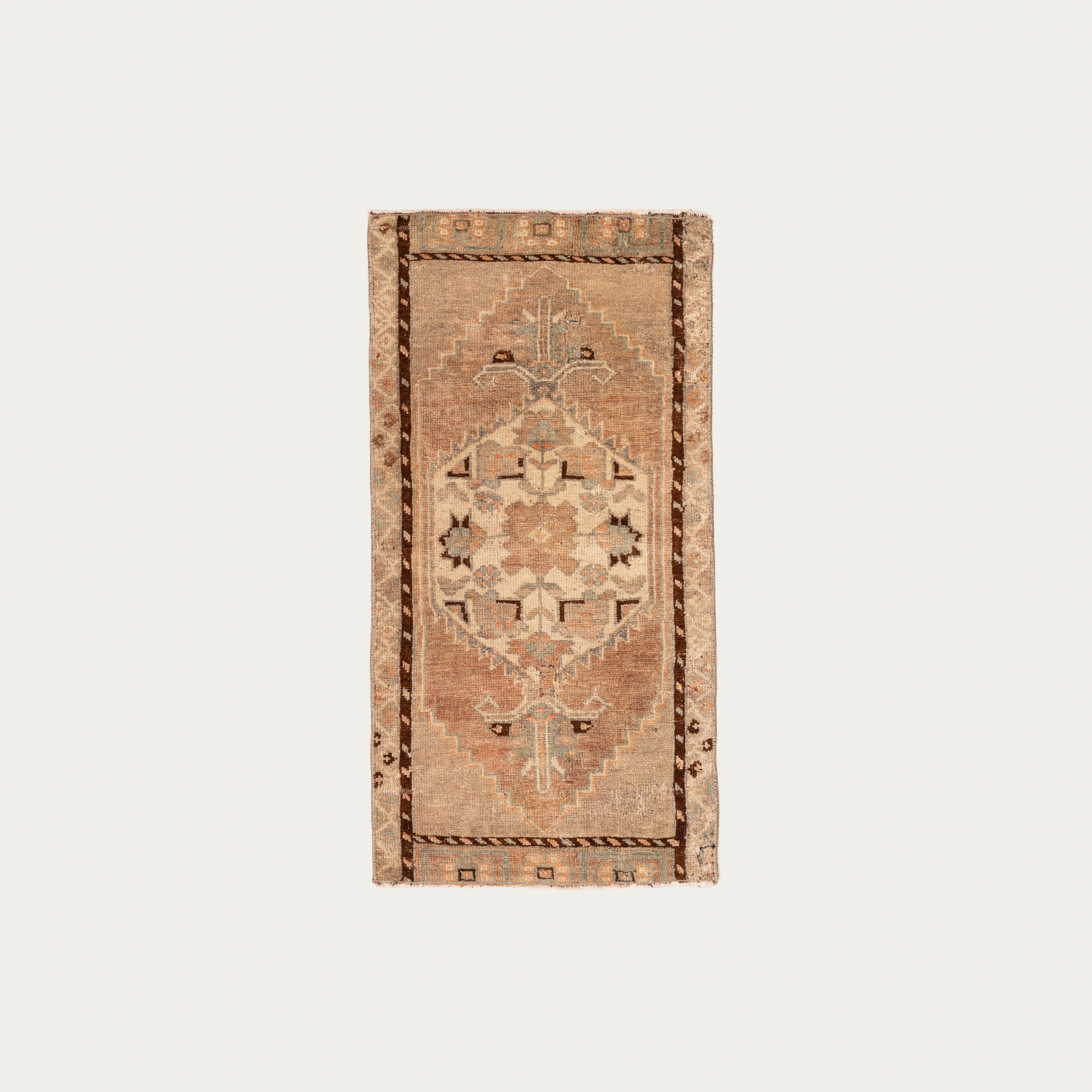 RopeEdgeCarpet-Edit.jpg