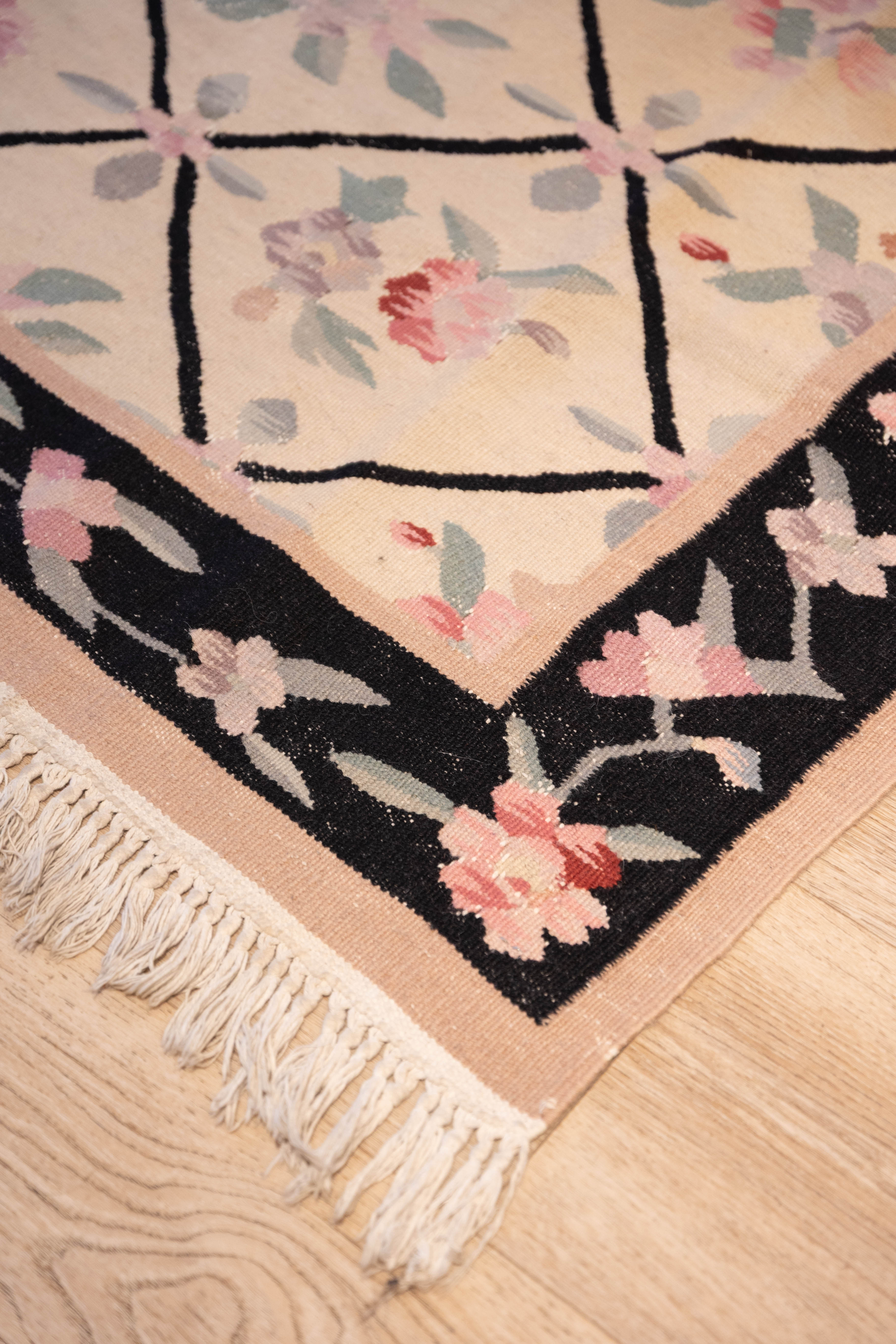 Rose Trellis Kilim 3'8" x 5'4"