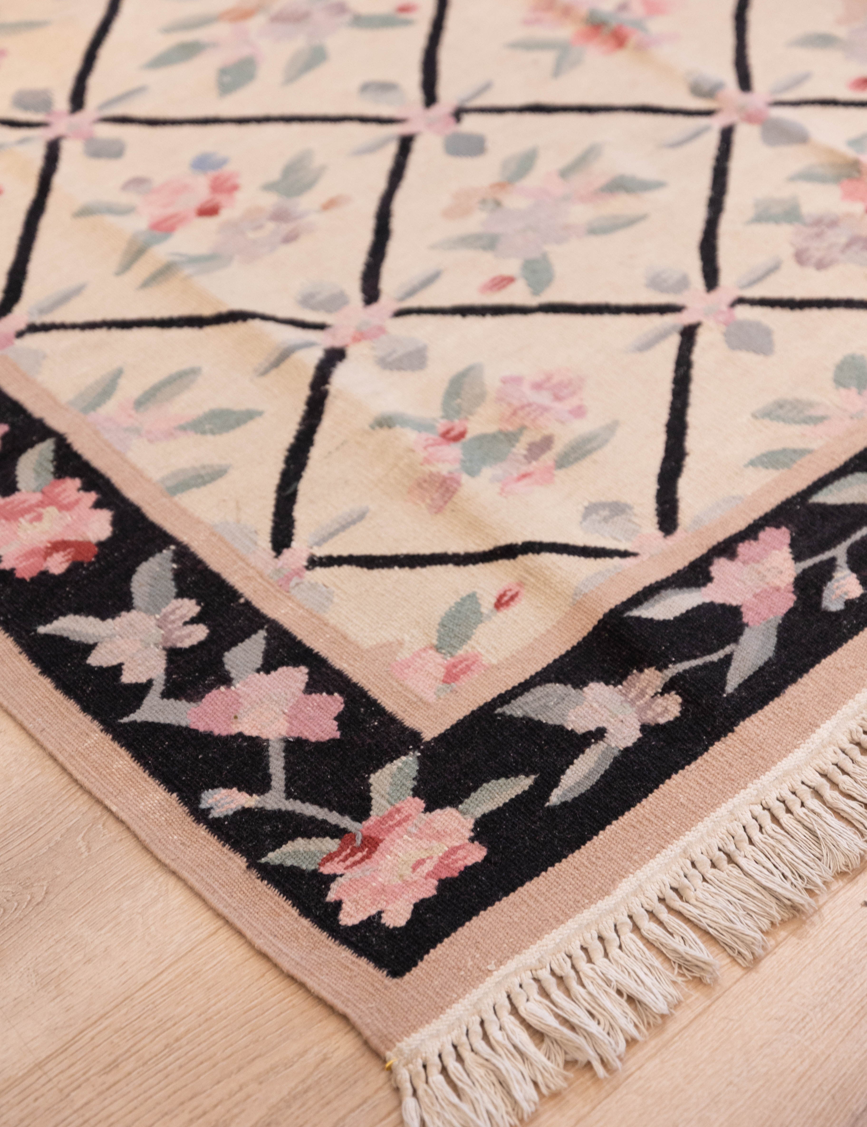Rose_Trellis_Kilim.jpg