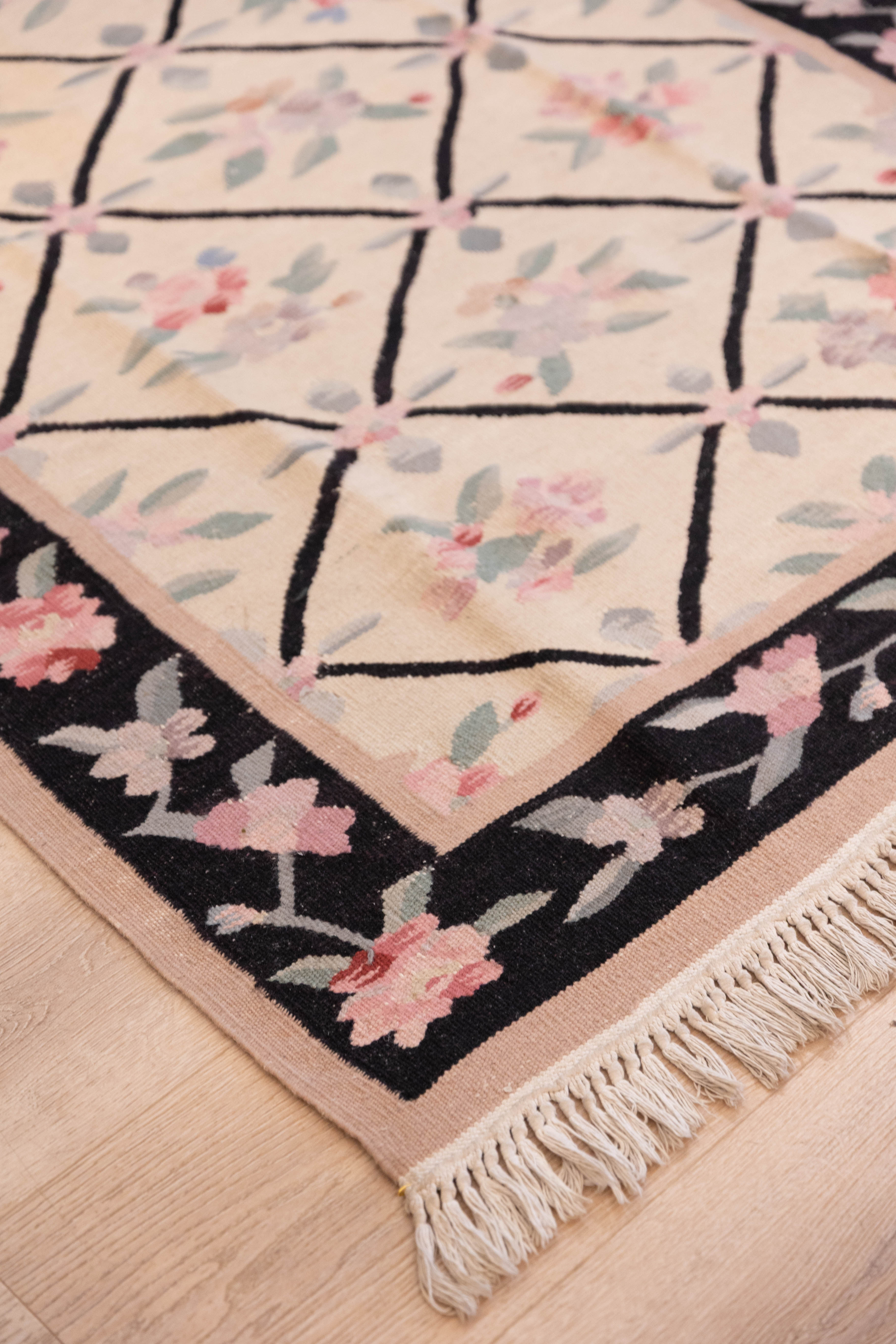 Rose Trellis Kilim 3'8" x 5'4"