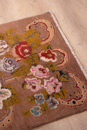 Rose Vine Runner 2'3" x 8'7"