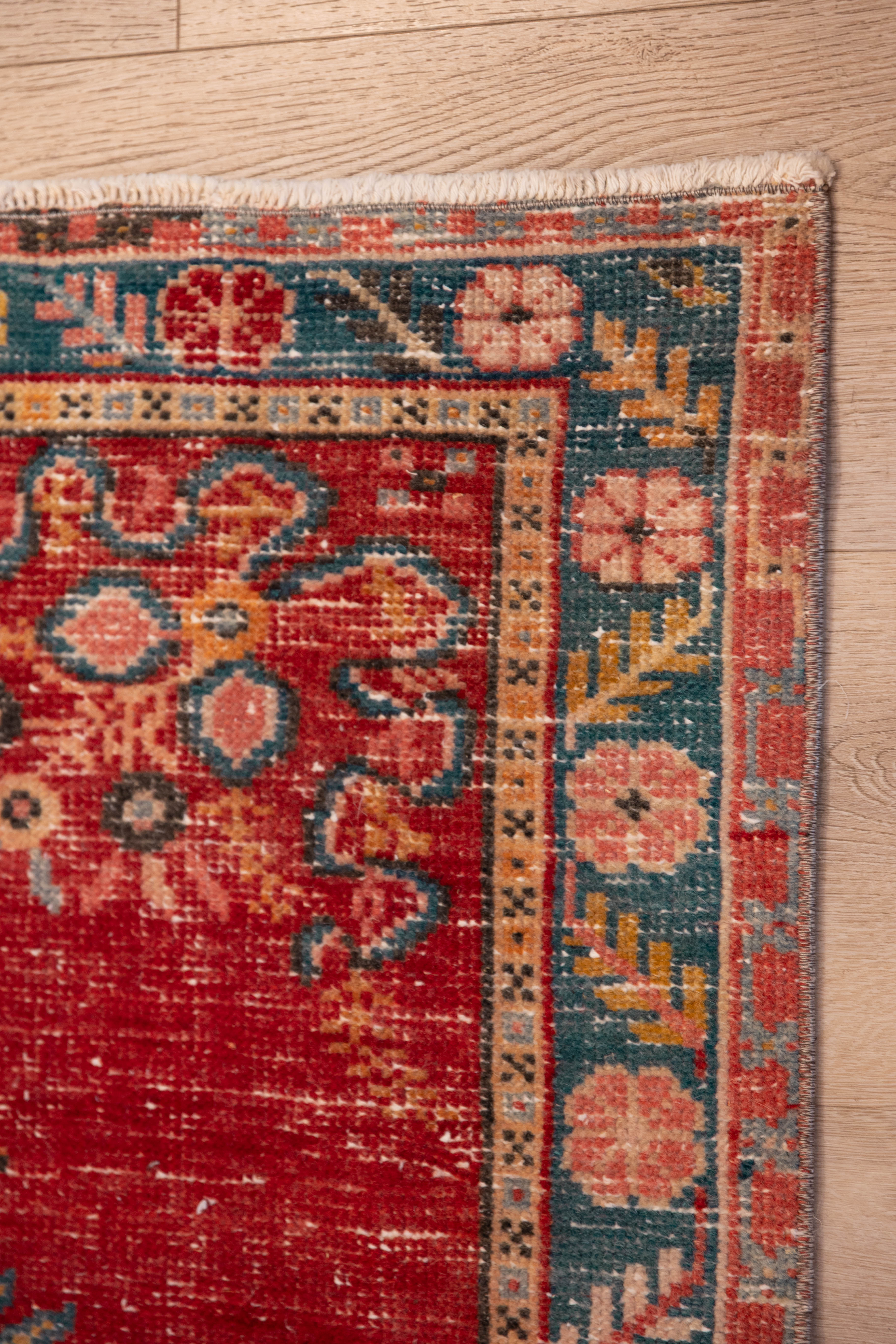 Rust Bloom Carpet 3'2" x 6'1"