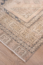 Sandstone Medallion Carpet 6'3" x 8'8"