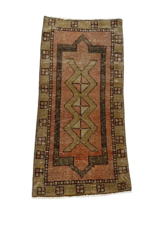 Fish Hook River Carpet 3'4" x 1'7"