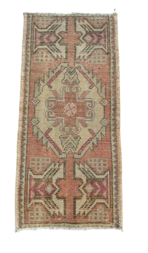 Hop River Carpet 3'5" x 1'7"