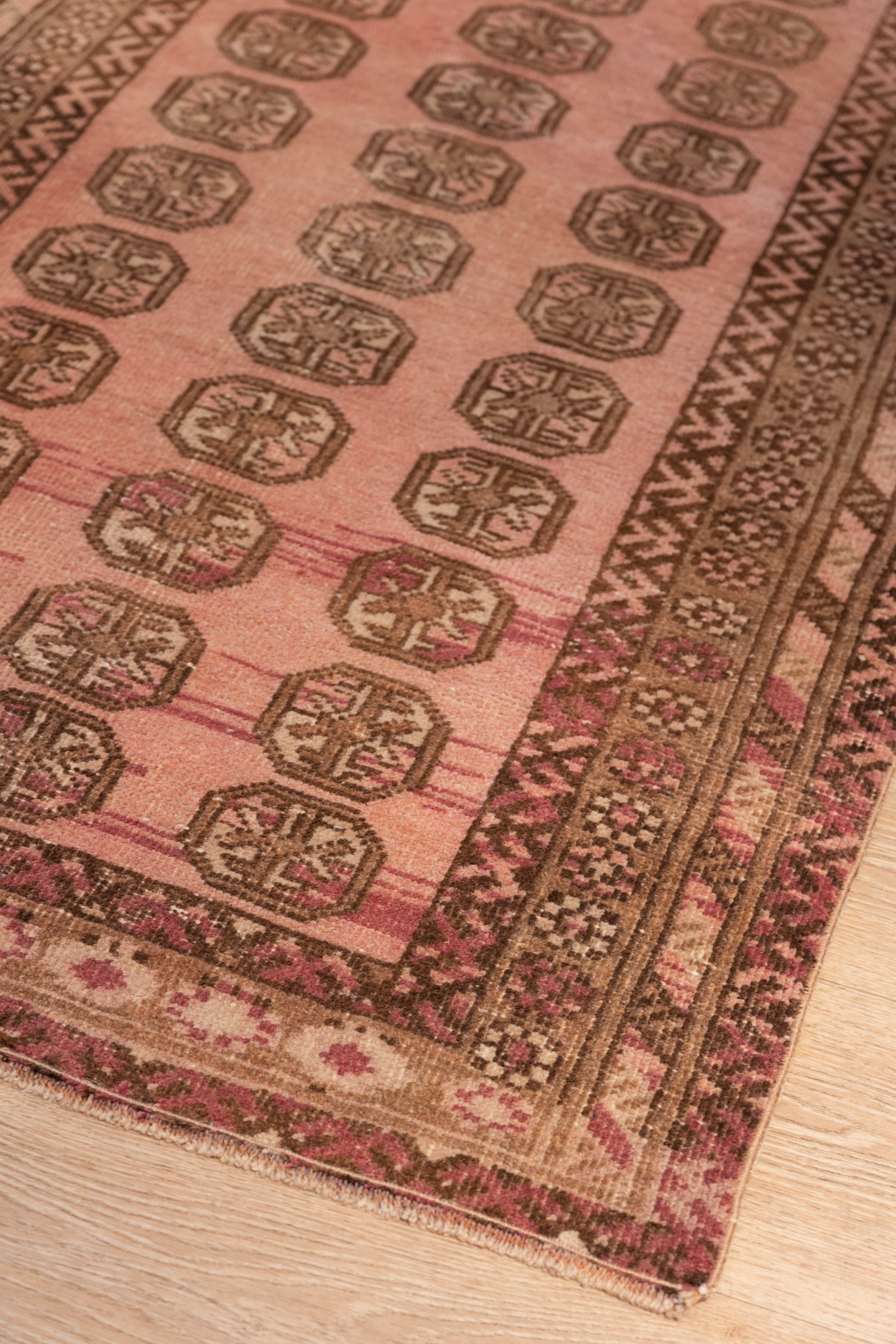 The Royal Runner 2'9" x 6'1"