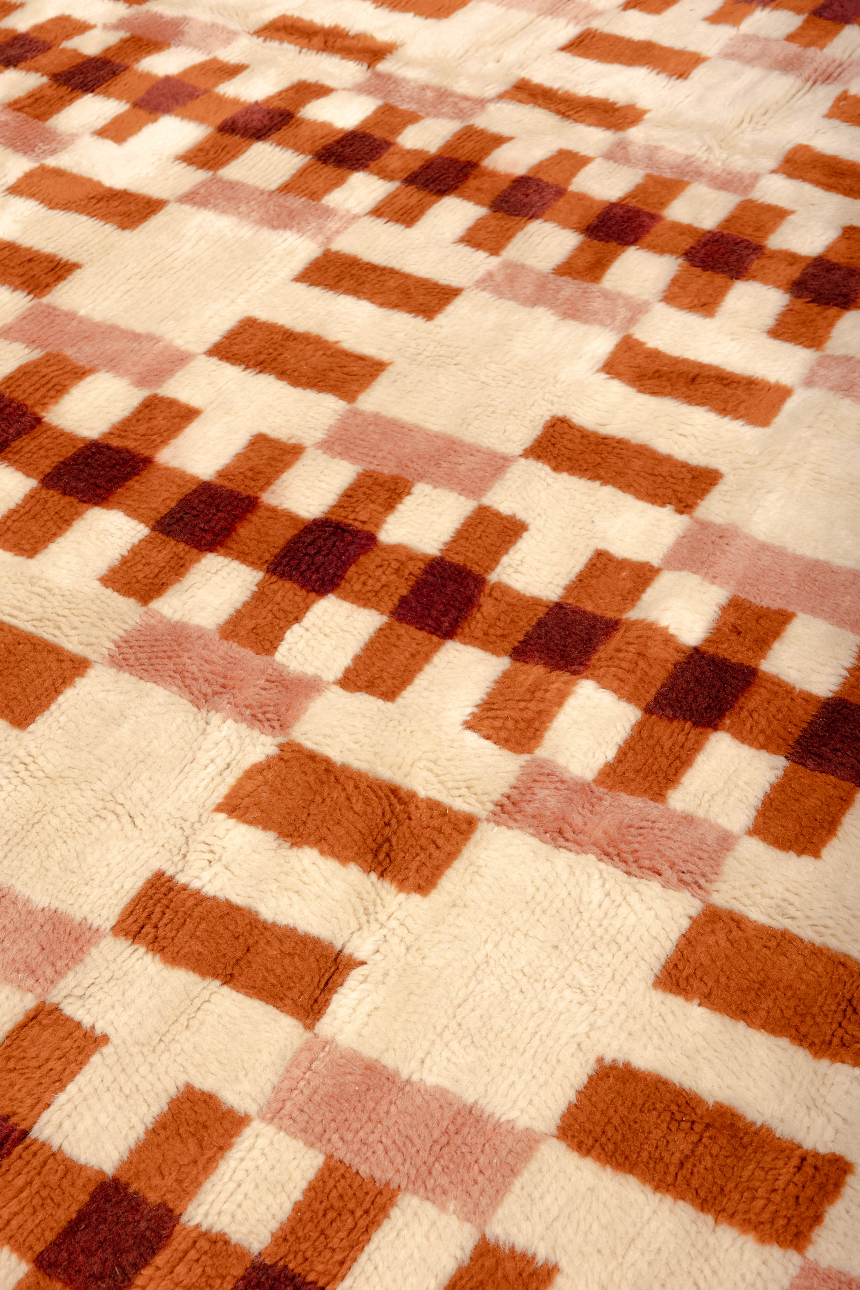 This & That Carpet 9' 7"  x 12'