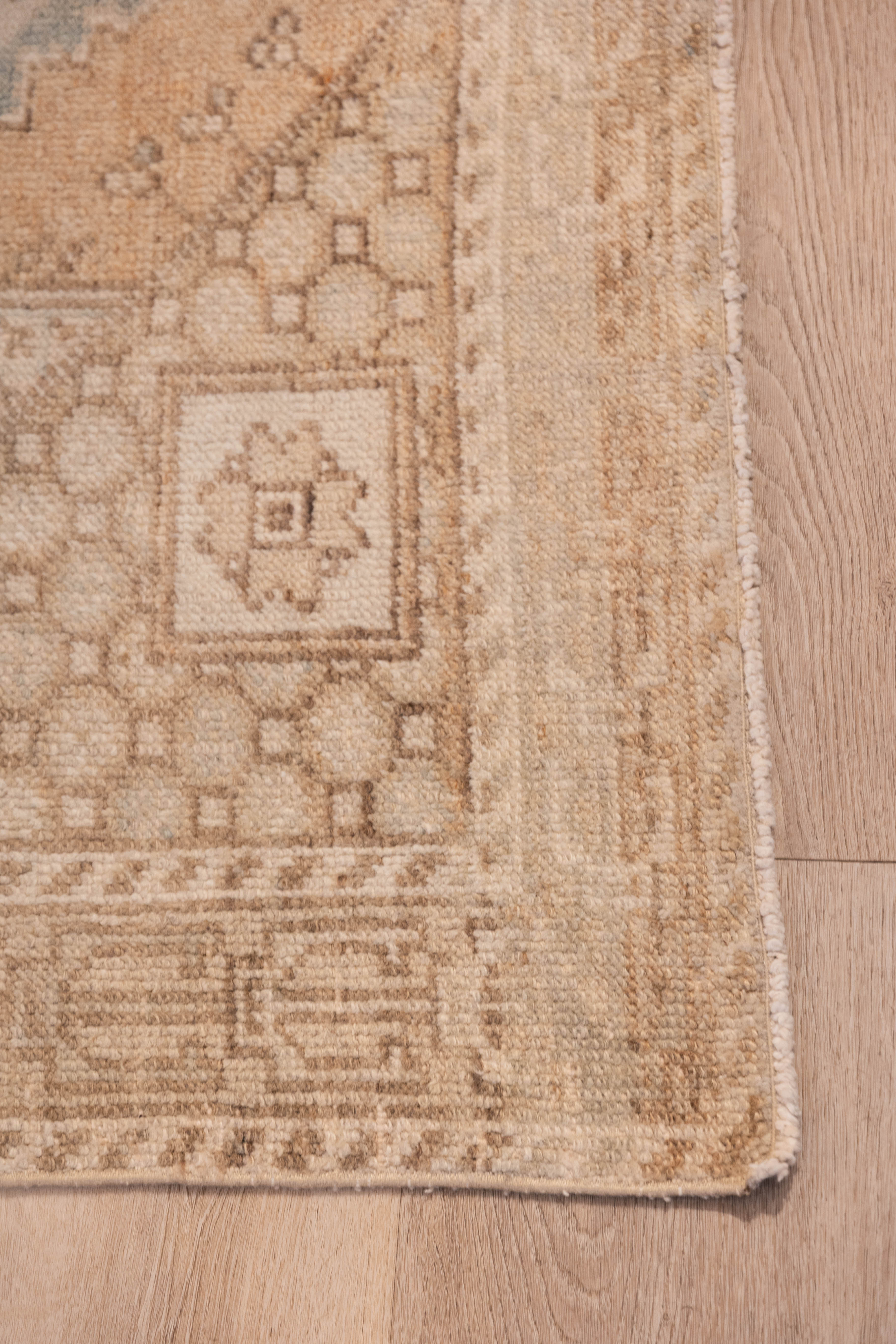 Turning Back Carpet 4'1" x 6'