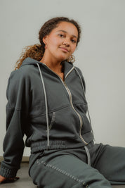 Au Calme Full Zip Sweatshirt