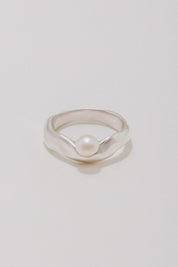 Organic Pearl Ring