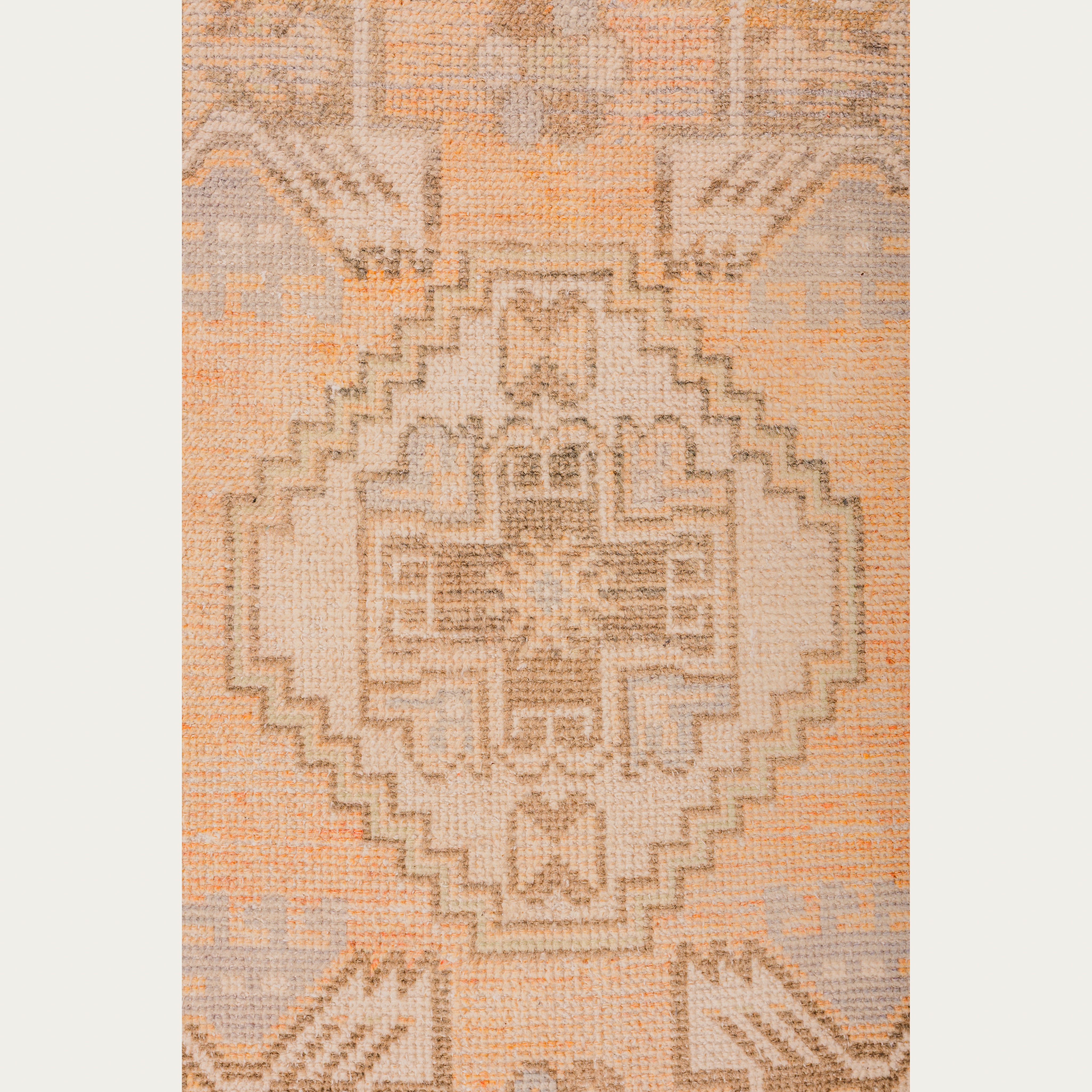 Subtle Tulips Carpet 1'7" x 3'