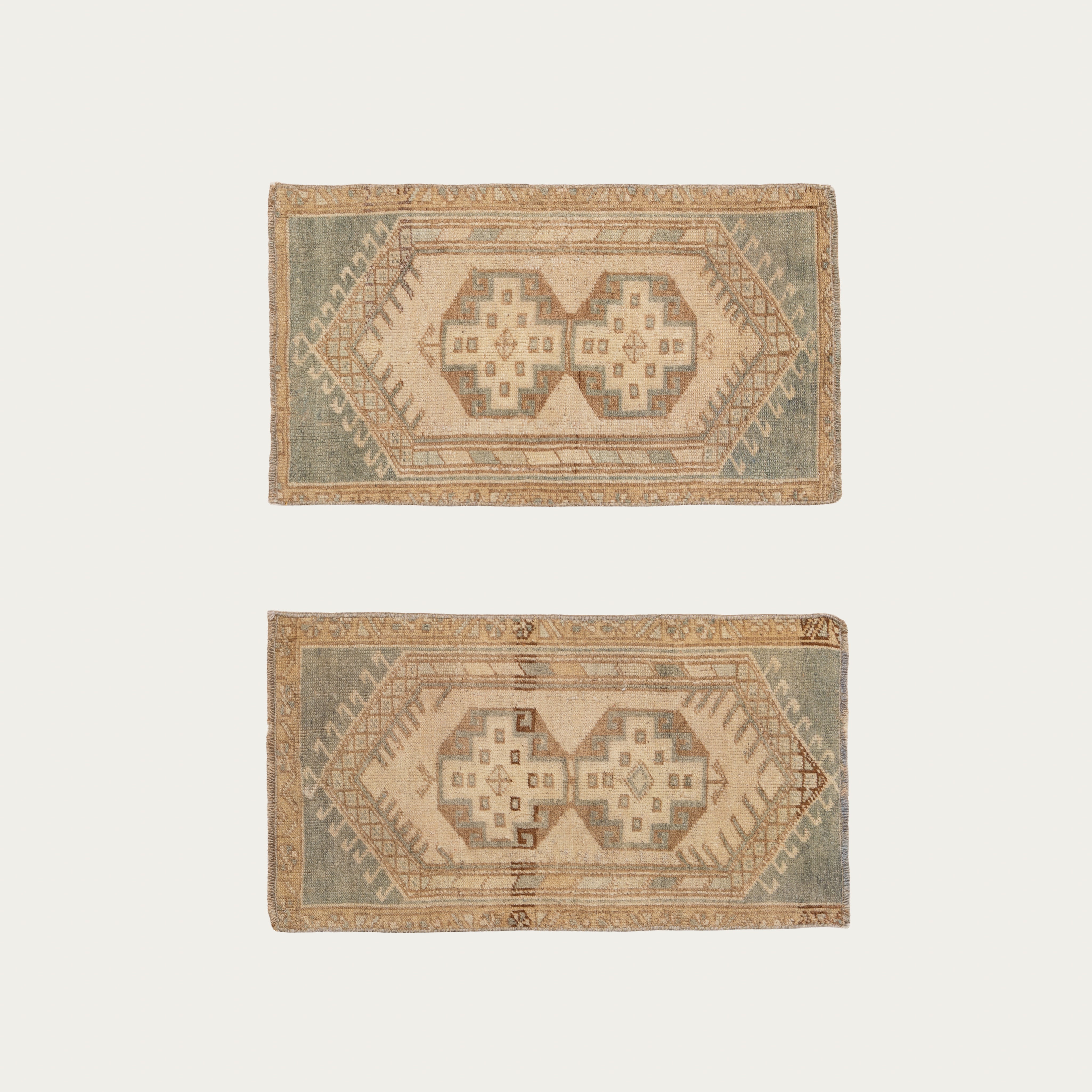 Mist & Sand Geometry Carpet I 2'7" x 1'6"