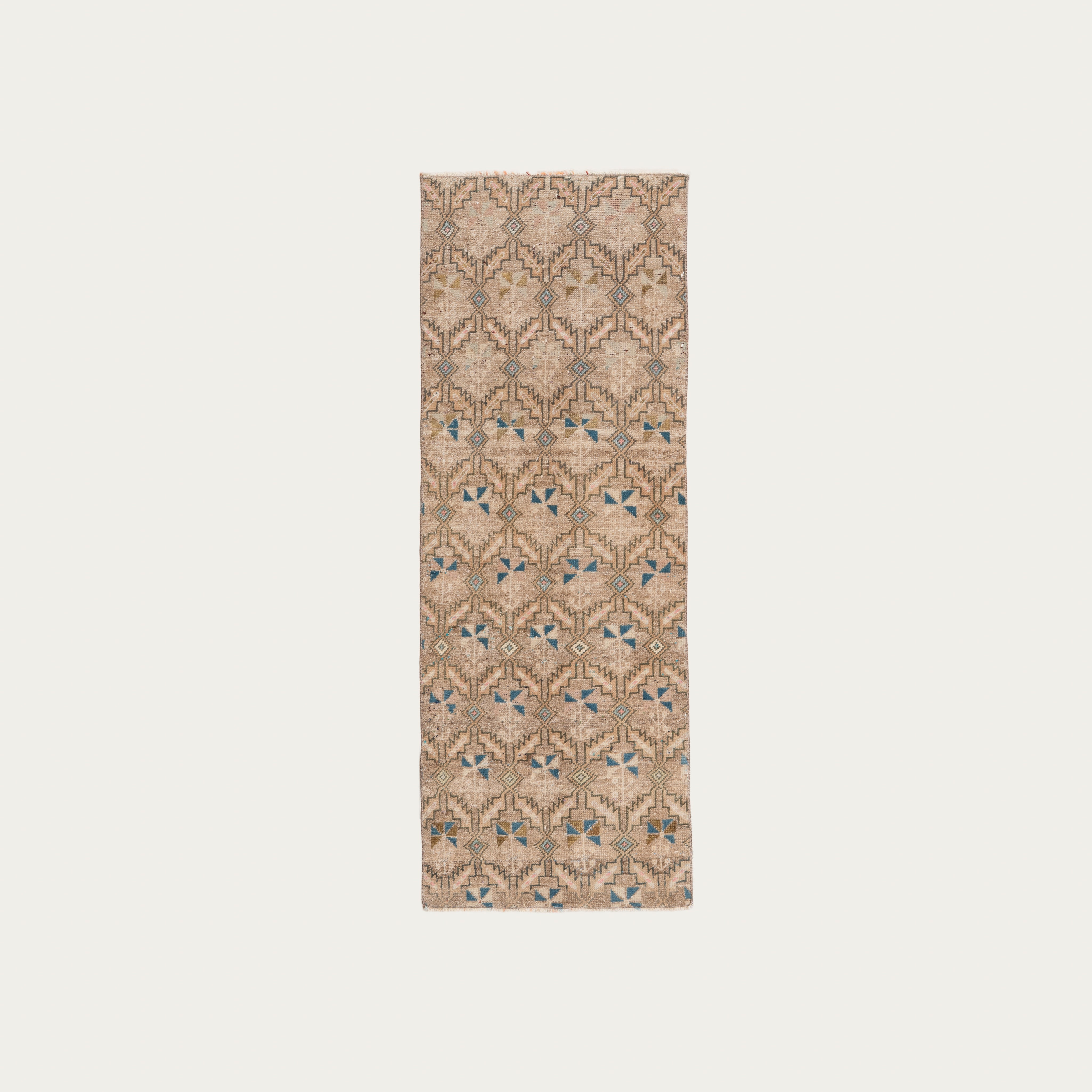 Desert Bloom Carpet 2'4" x 6'