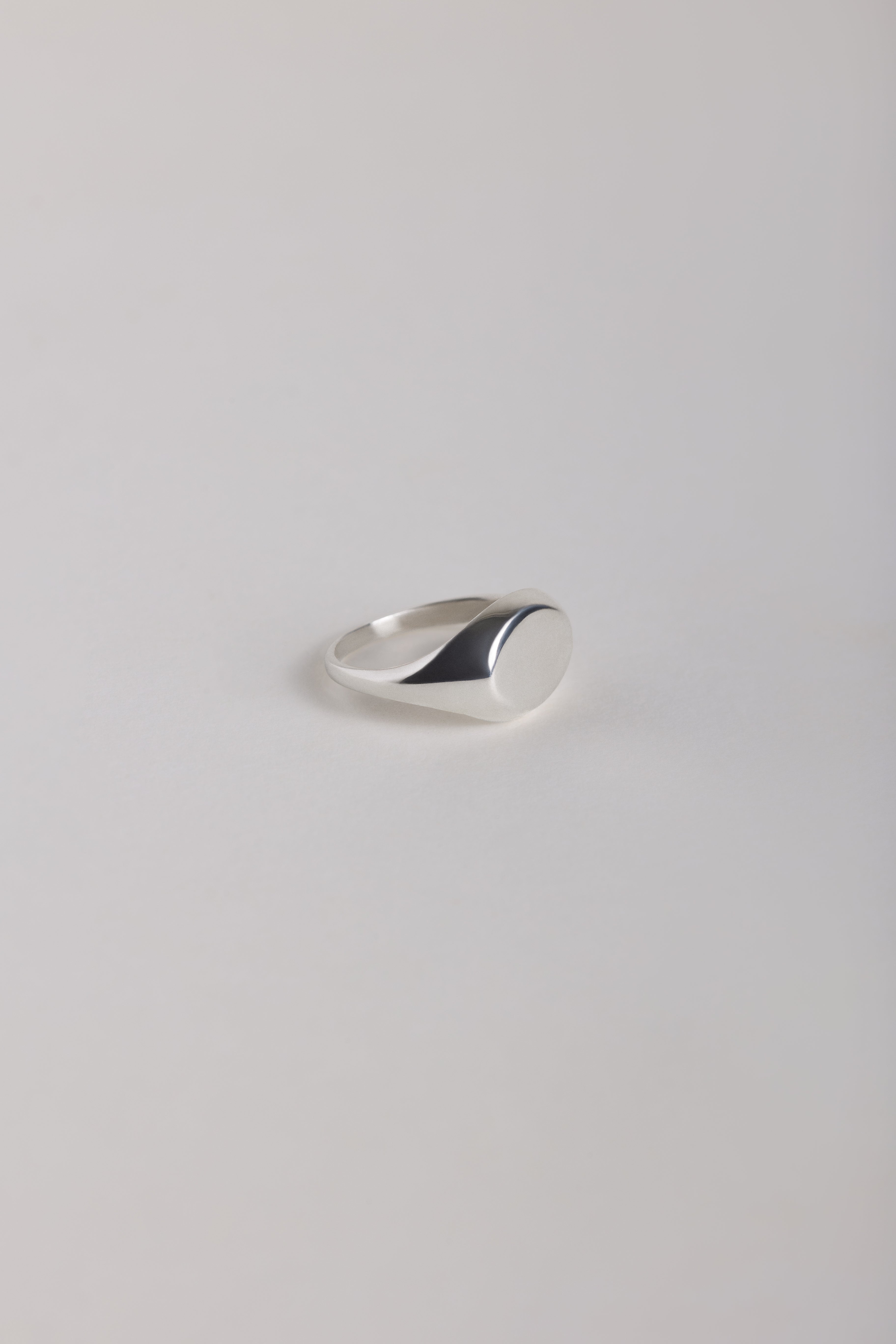 Sarah Signet Ring - Sterling Silver
