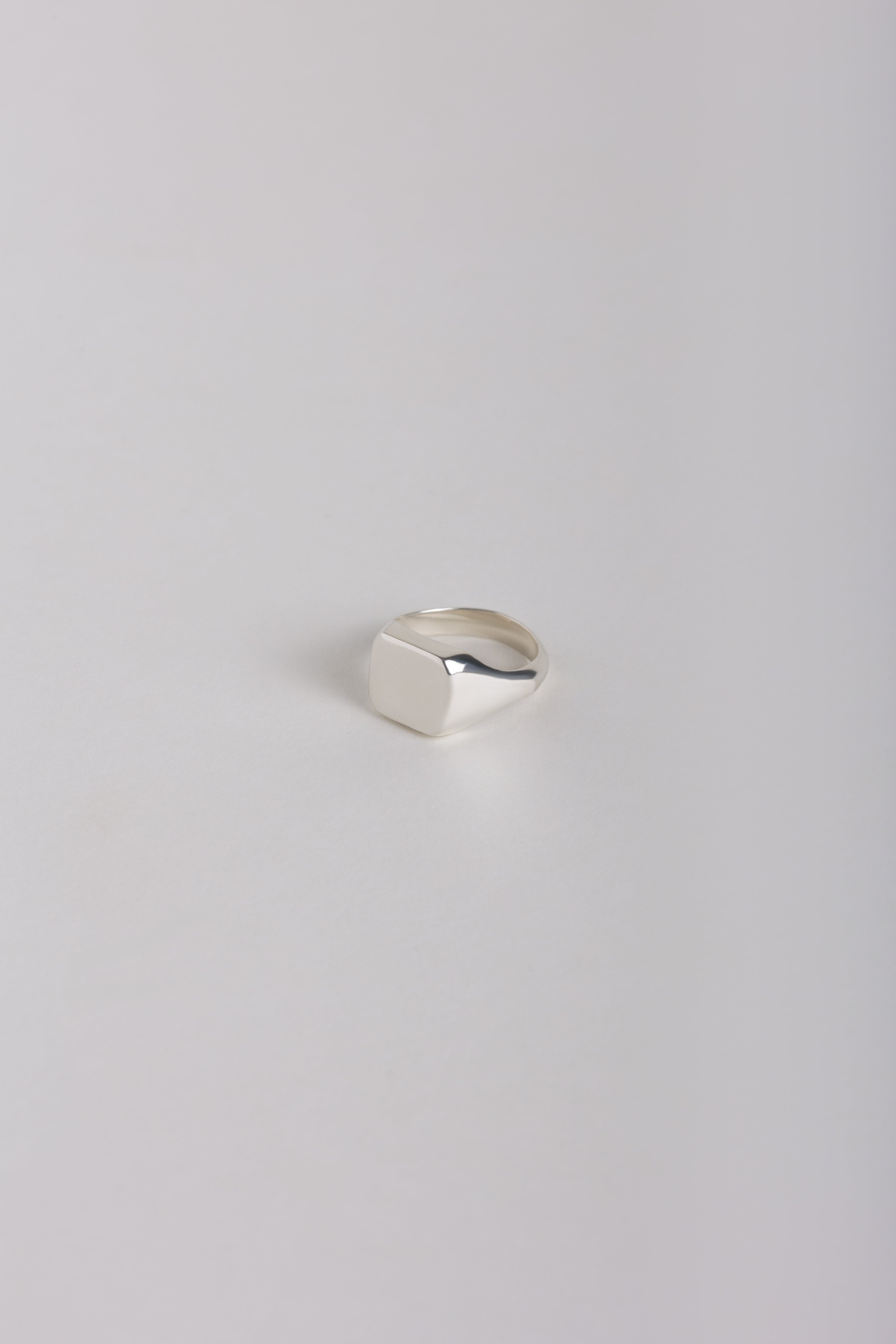 Sarah Signet Ring - Sterling Silver