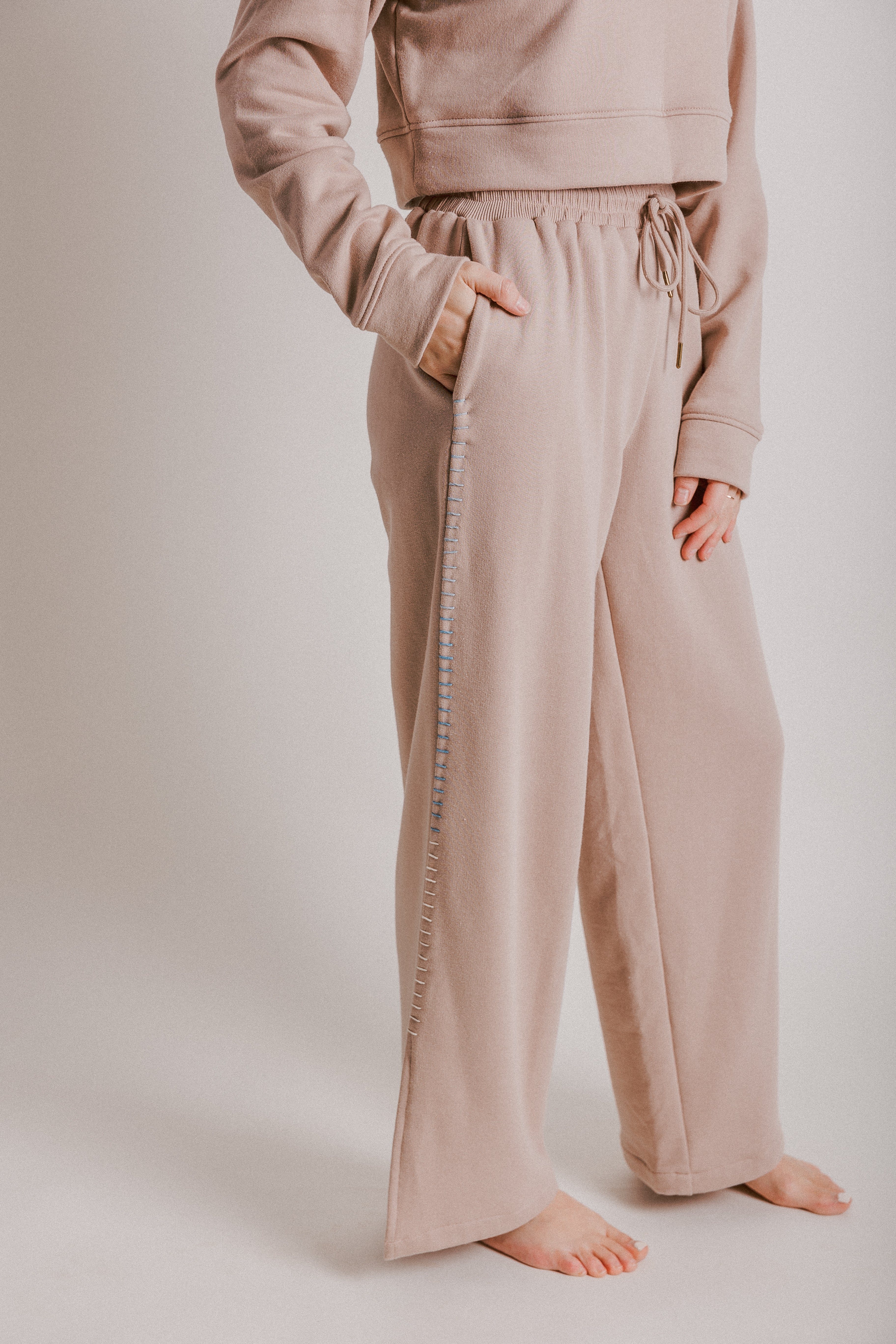 Au Calme Wide Legged Pant