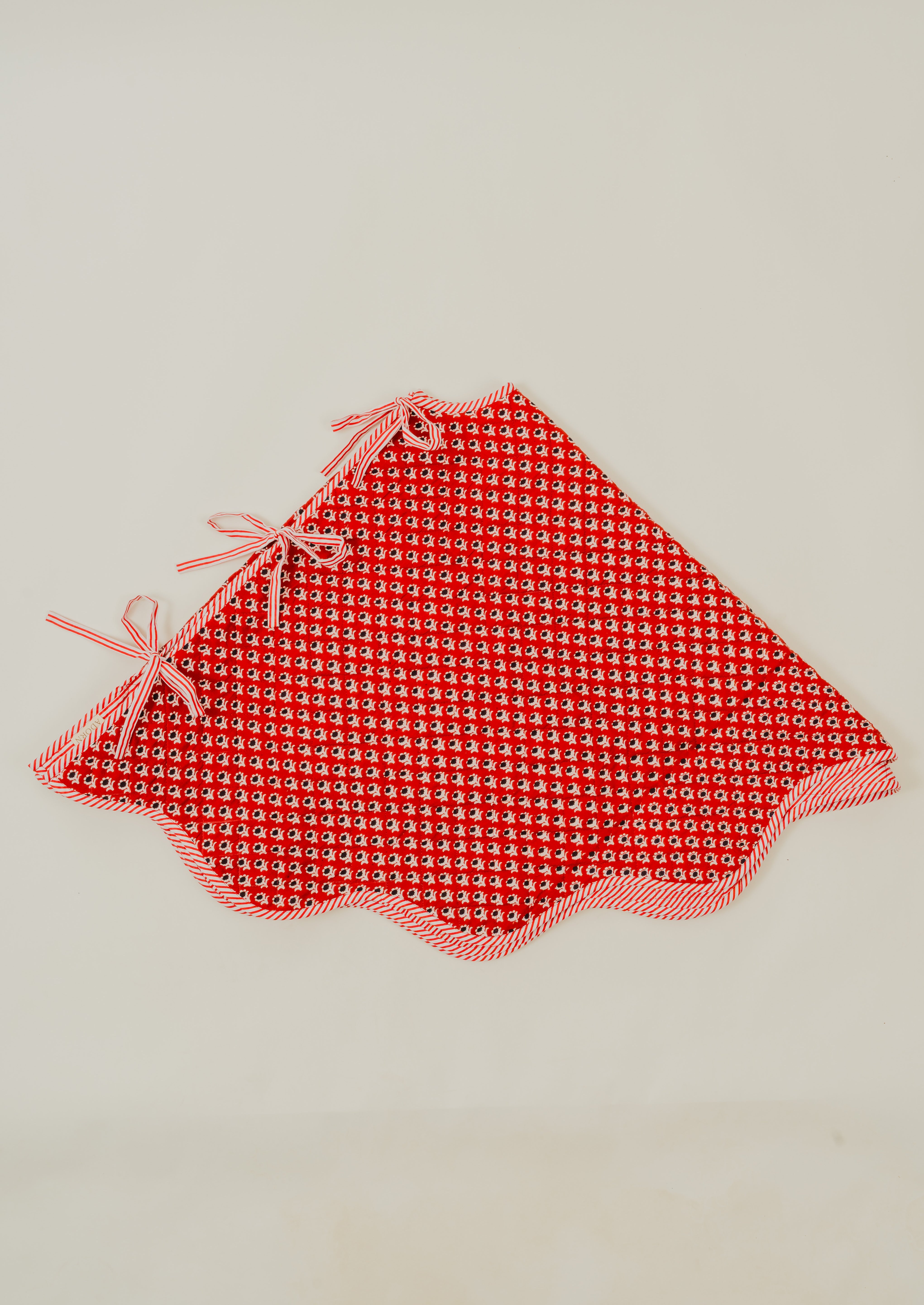 Vintage Noel Tree Skirt